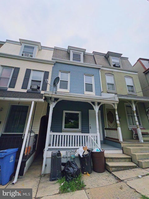 Townhouse For Sale - 2126 Kutztown Road<br/> Berks County, READING, PA 19605