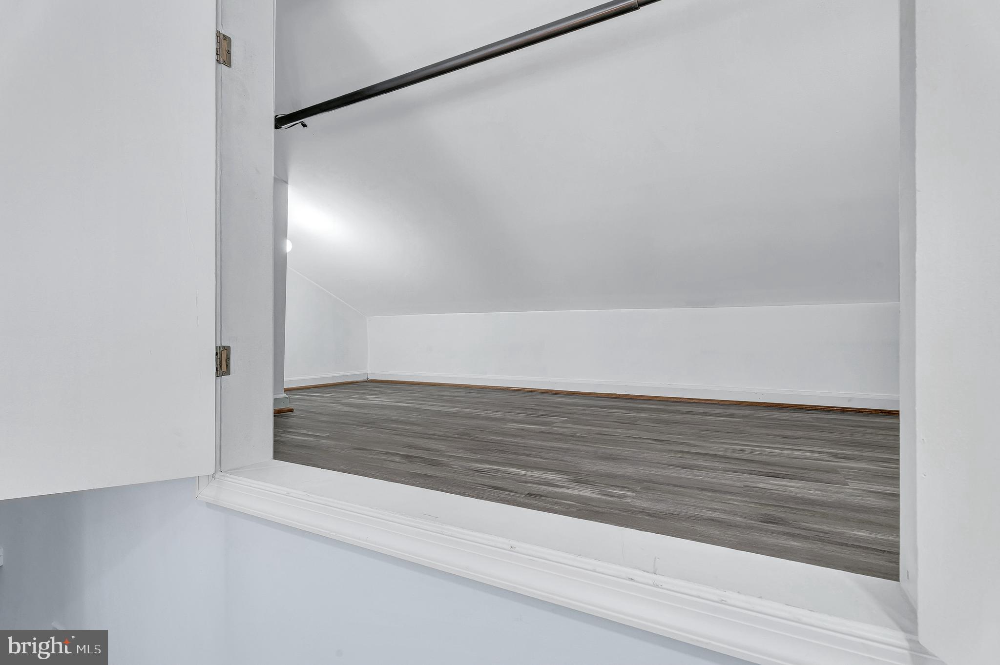 KERBY HILL - Residential