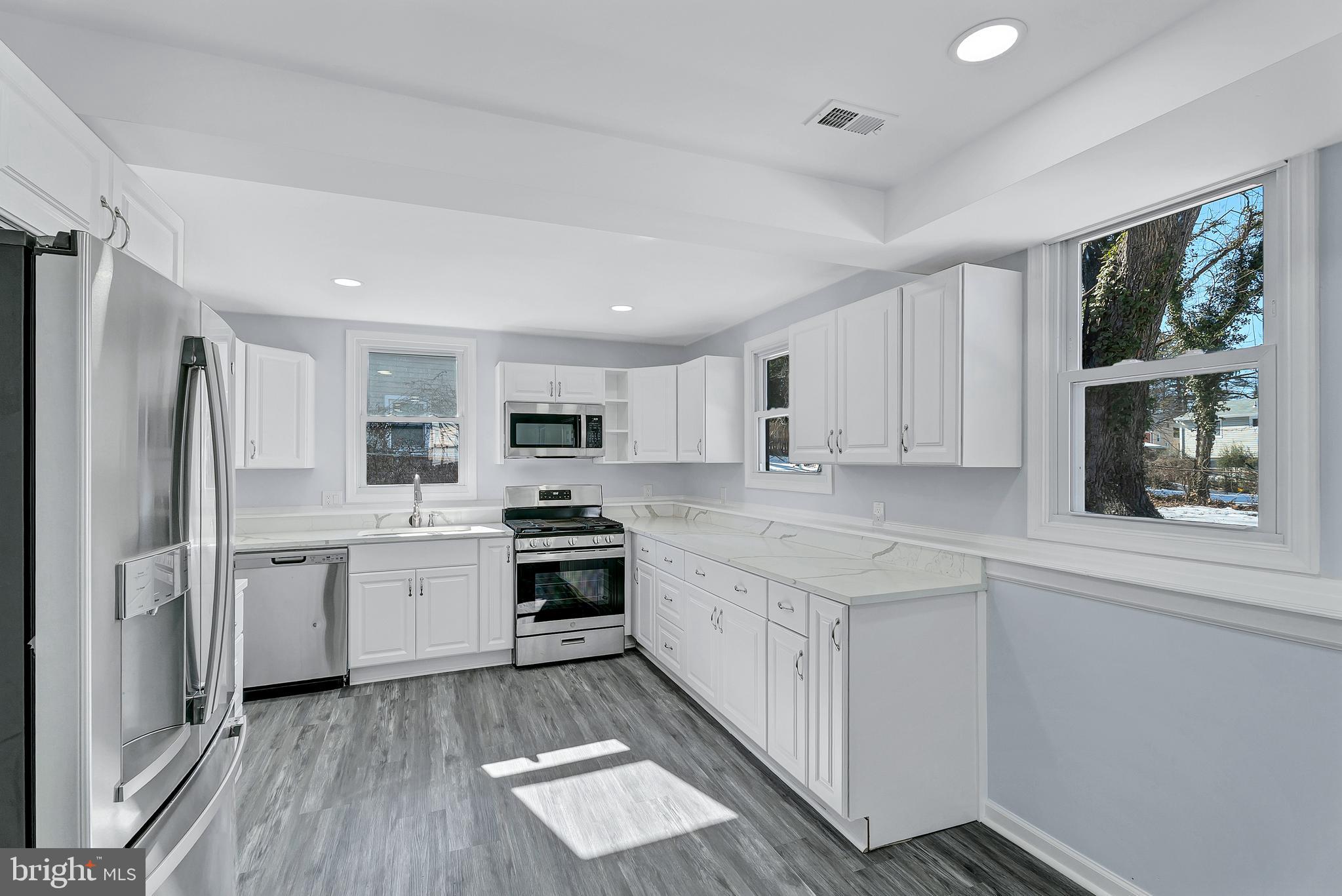 KERBY HILL - Residential