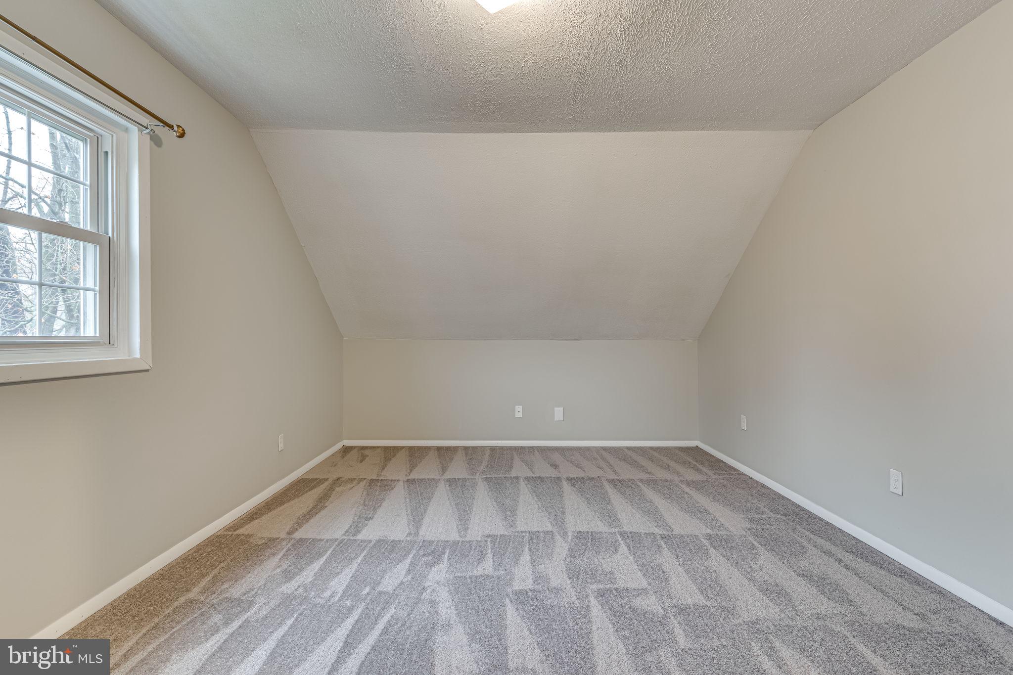 ST CHARLES - CARRINGTON - Residential