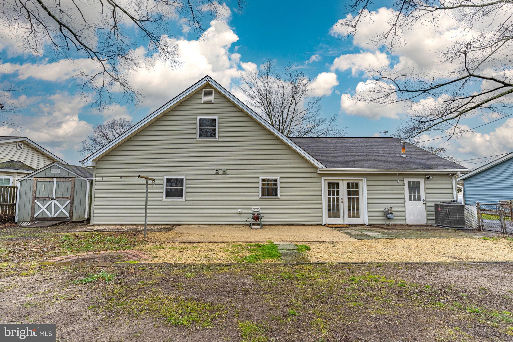 ST CHARLES - CARRINGTON - Residential