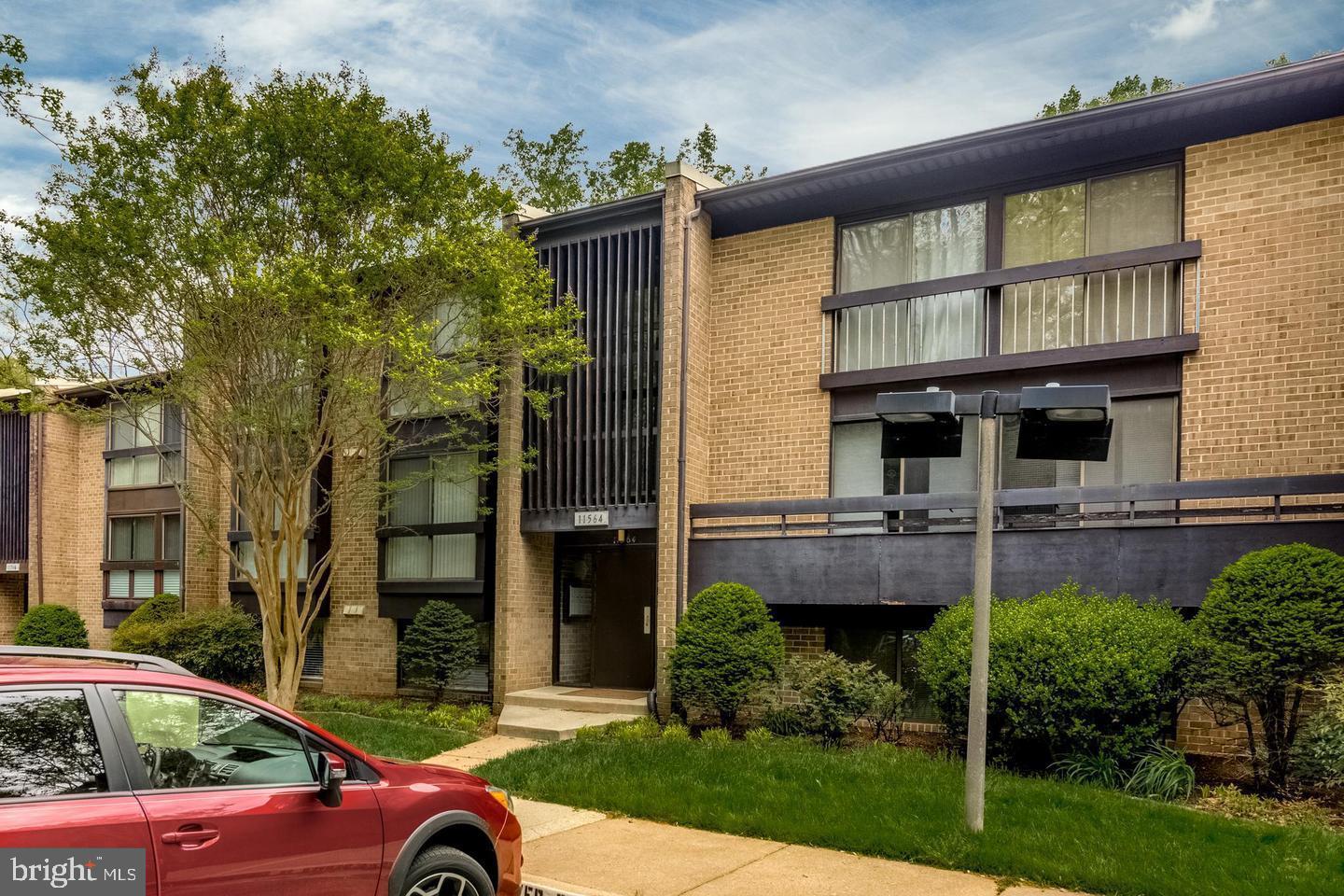 11564 ROLLING GREEN COURT 101