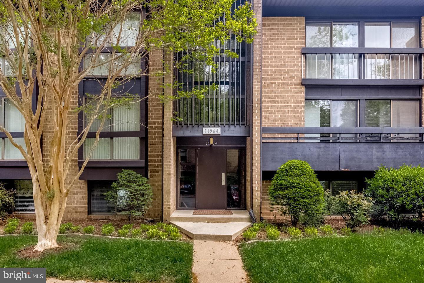 11564 ROLLING GREEN COURT 101