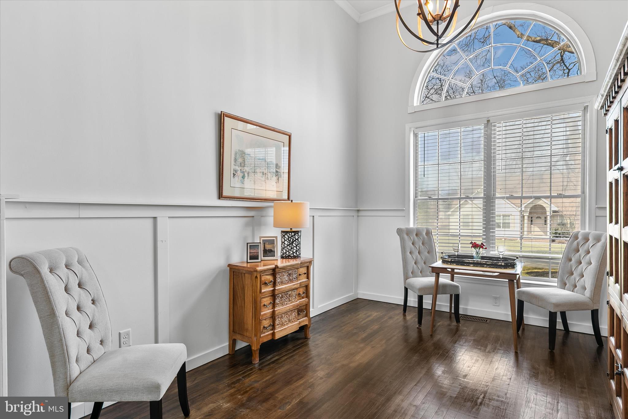 BAY COLONY - Residential