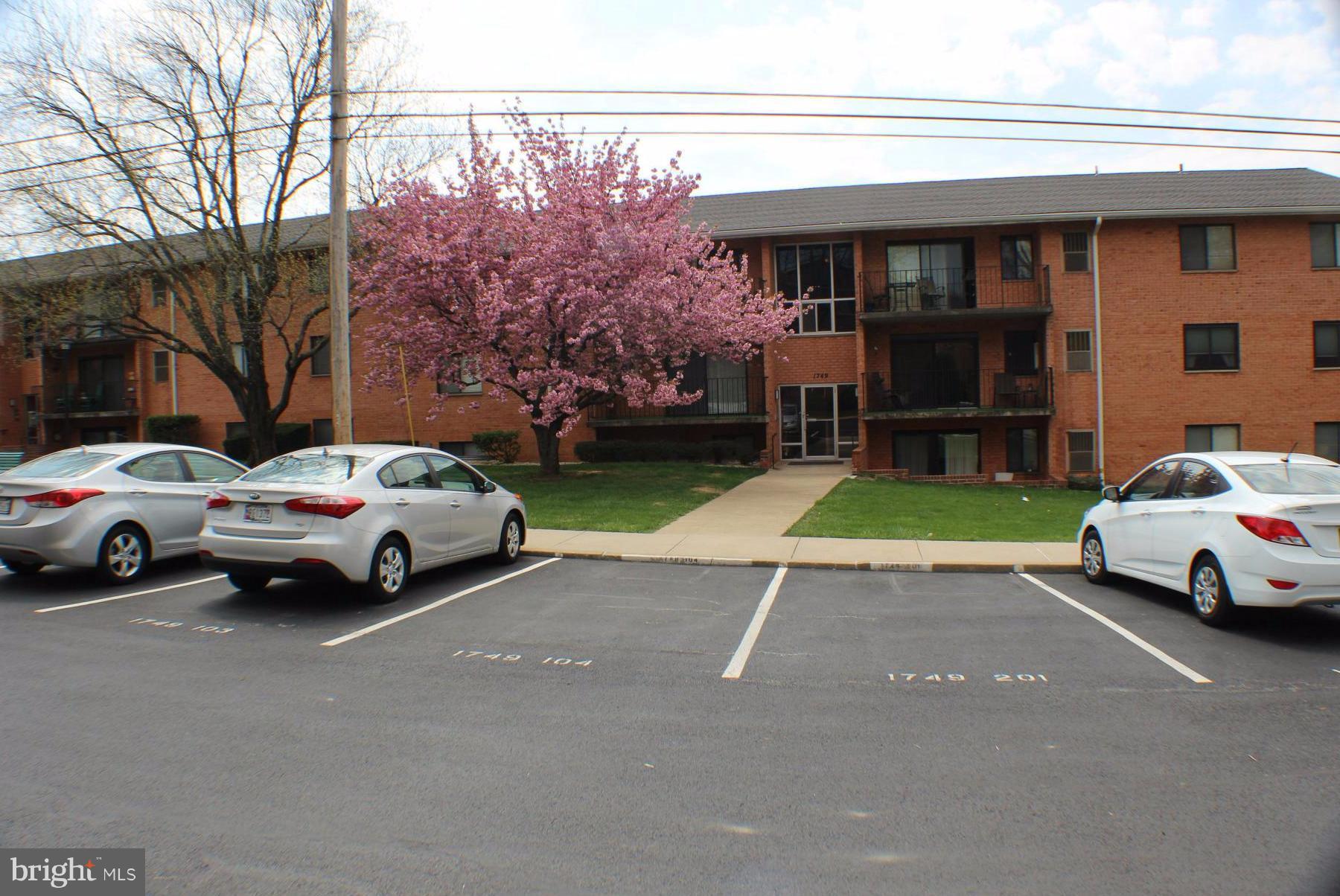 This MOVE IN READY beauty is one of only 10 units earmarked in community for rental or primary residence. Also includes 1 year home warranty. ALL UTILITIES INCLUDED in Condo fees!