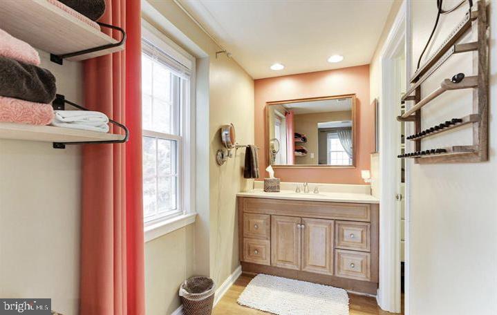 WHETSTONE - Residential Lease