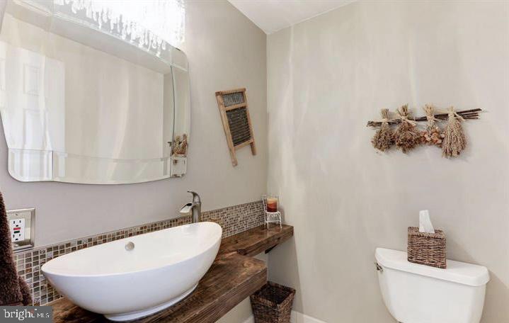 WHETSTONE - Residential Lease