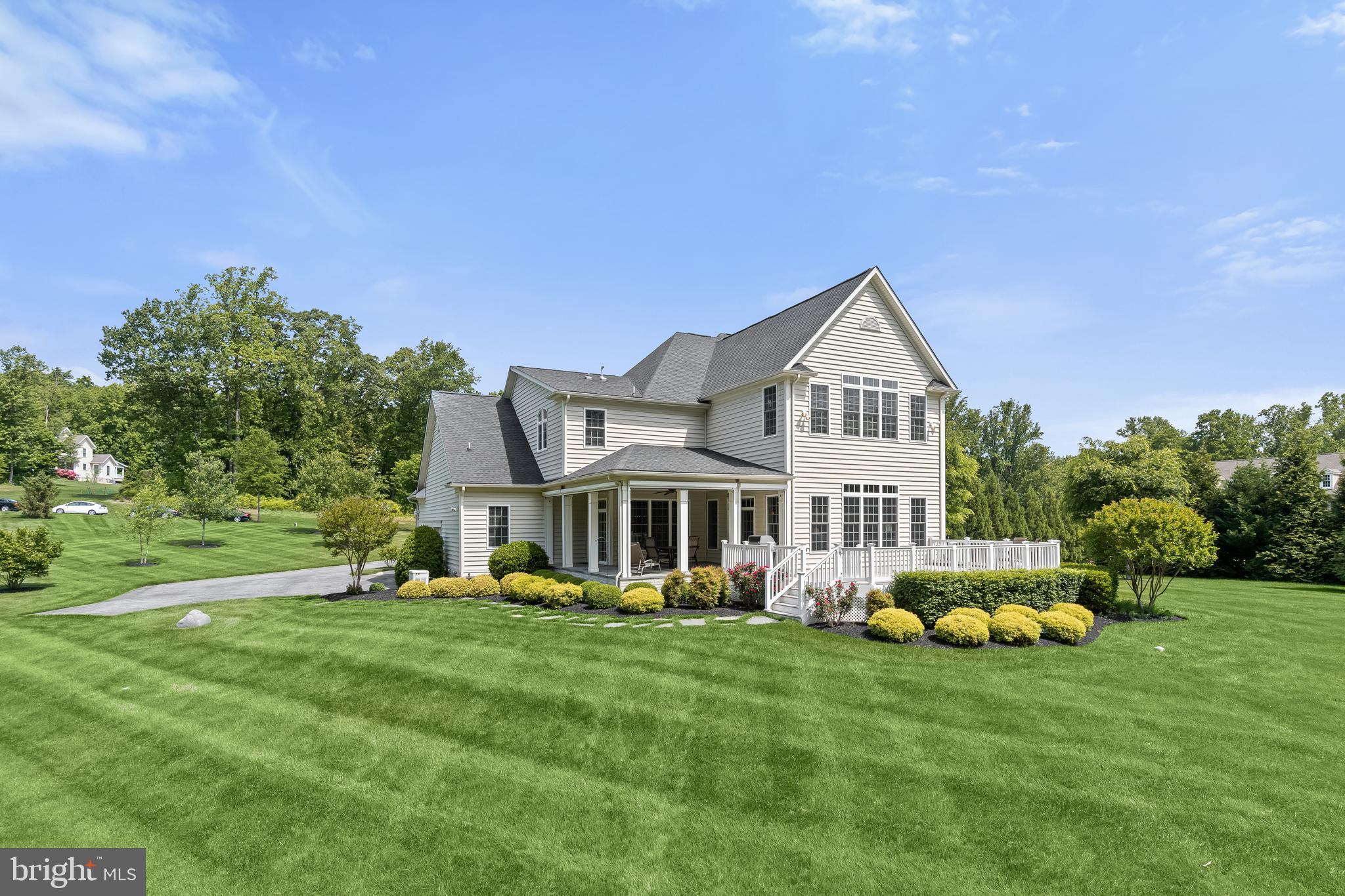 LONG MEADOWS AT DAVIS MILL - Residential