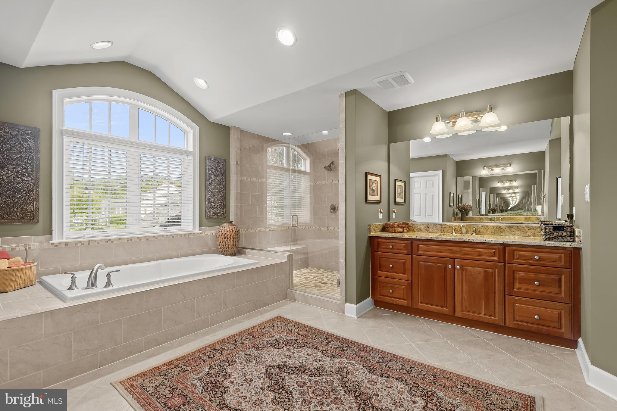 LONG MEADOWS AT DAVIS MILL - Residential