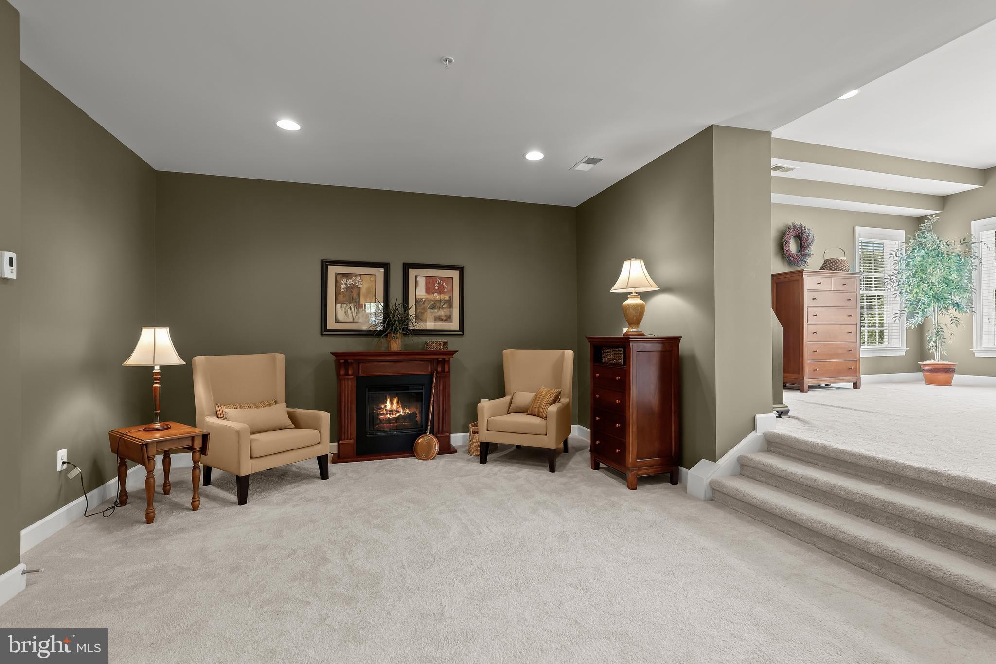 LONG MEADOWS AT DAVIS MILL - Residential