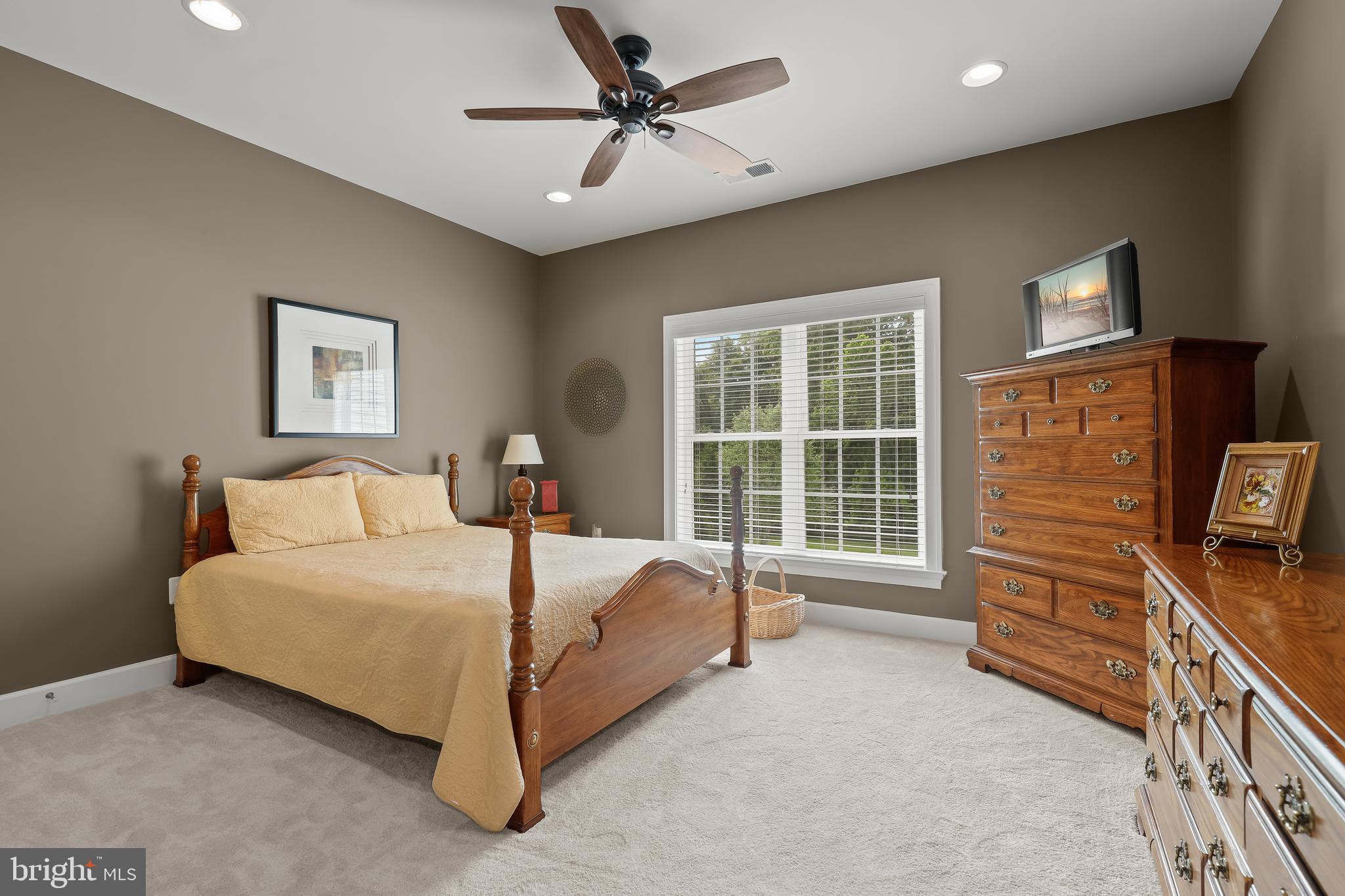 LONG MEADOWS AT DAVIS MILL - Residential