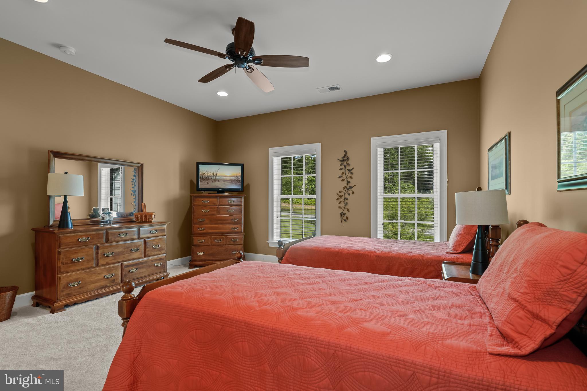 LONG MEADOWS AT DAVIS MILL - Residential