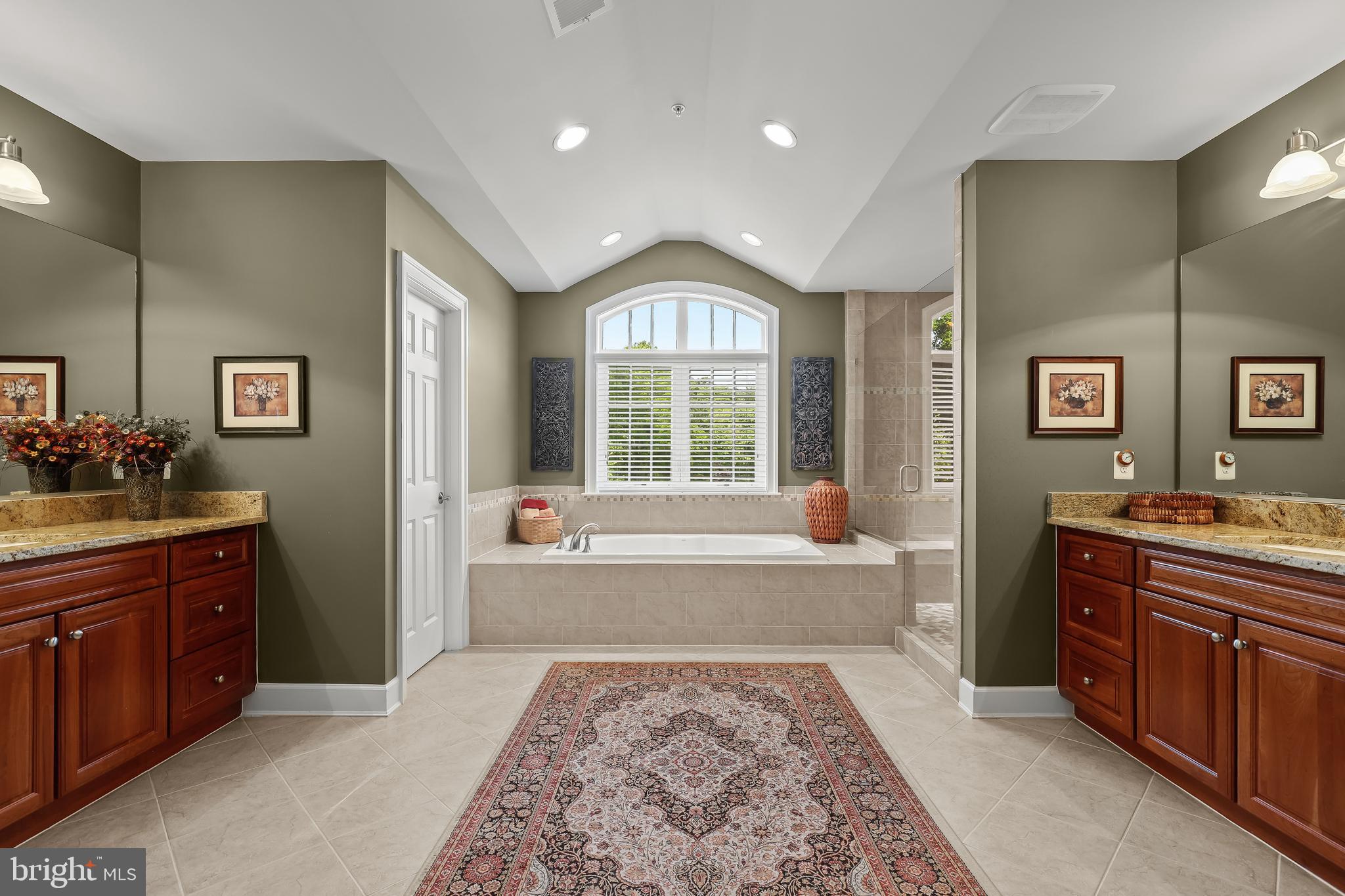 LONG MEADOWS AT DAVIS MILL - Residential