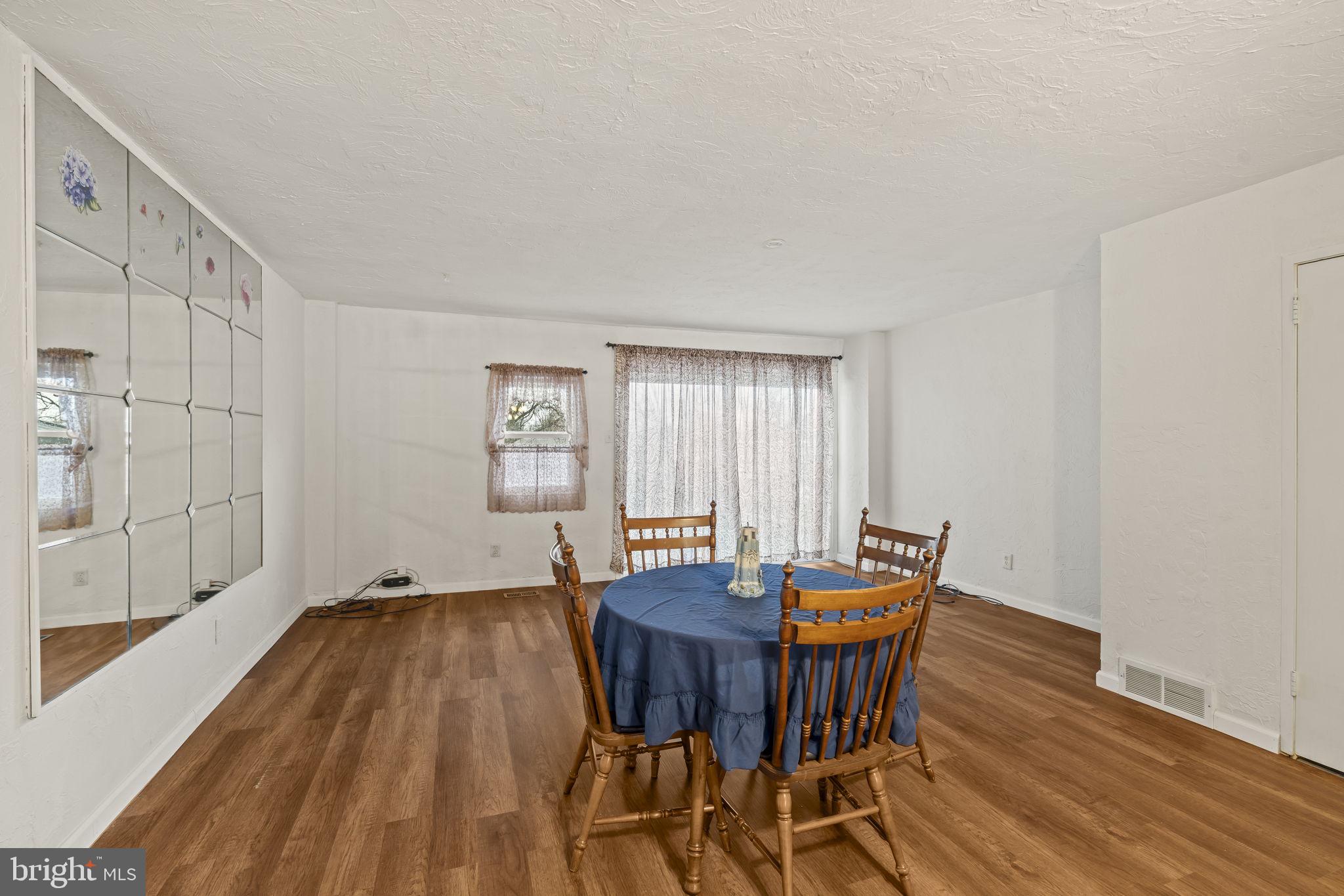 MILLBROOK - Residential