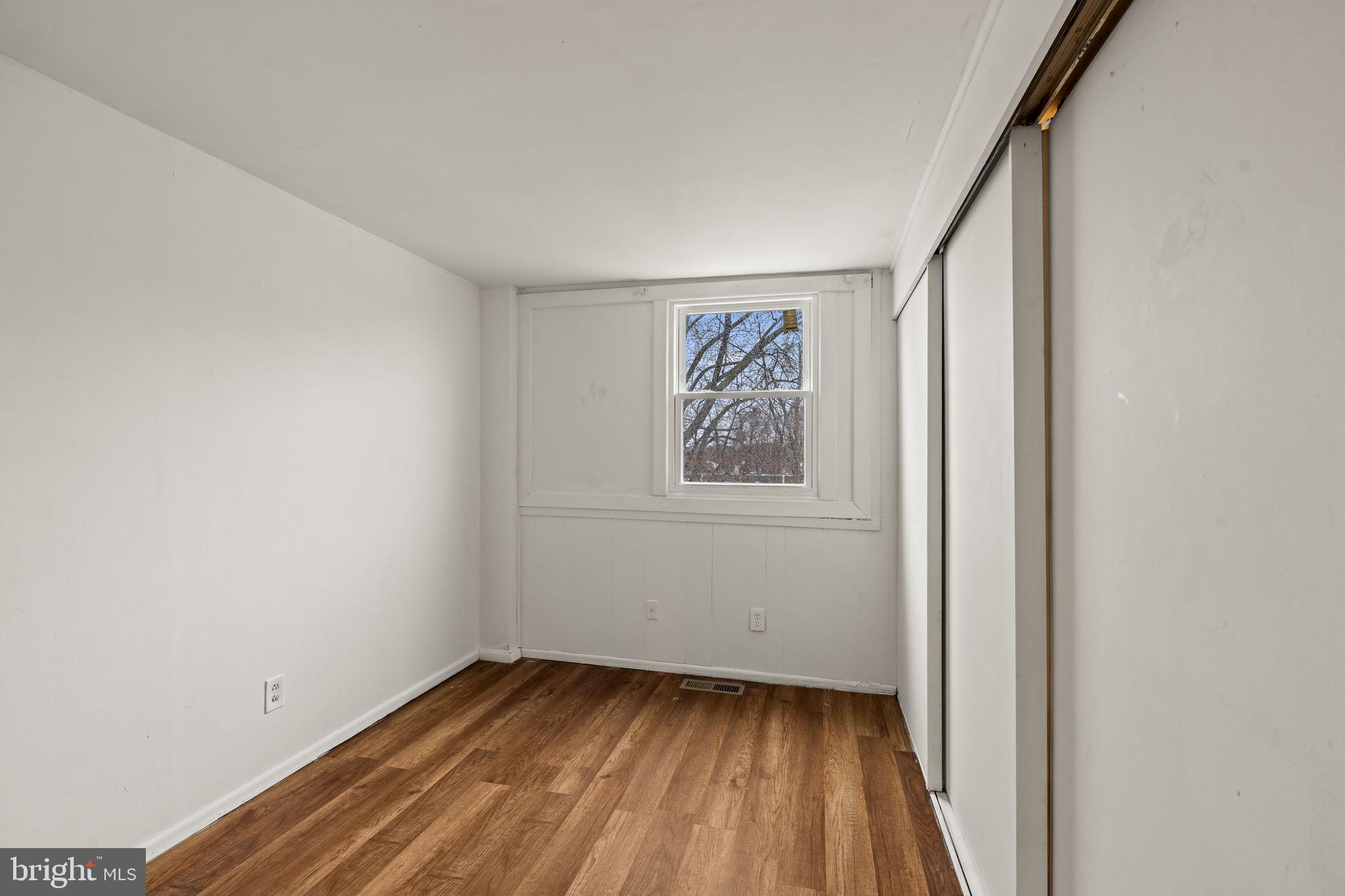 MILLBROOK - Residential