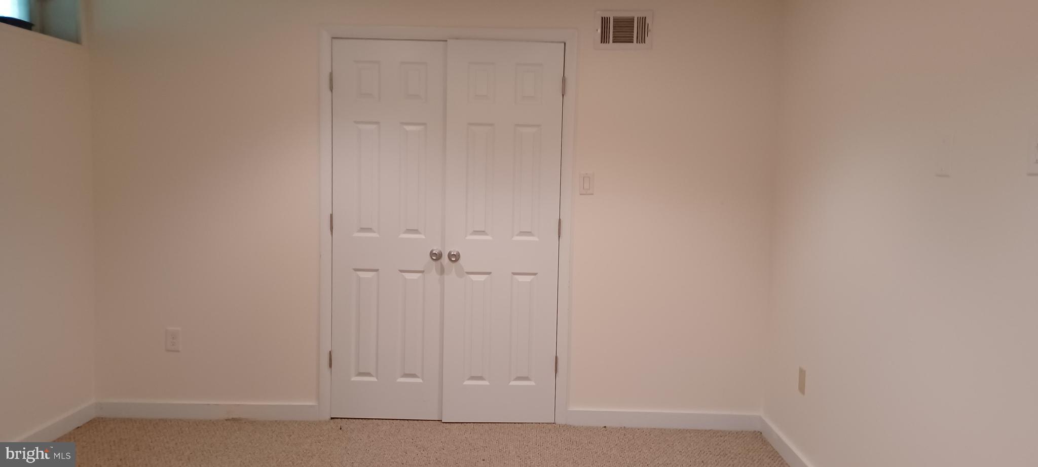 COLESVILLE PARK - Residential Lease