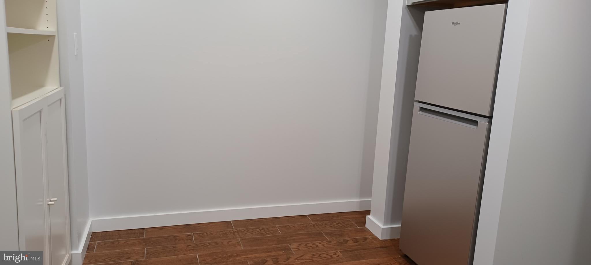 COLESVILLE PARK - Residential Lease