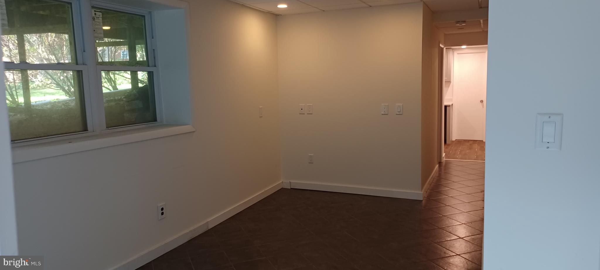 COLESVILLE PARK - Residential Lease