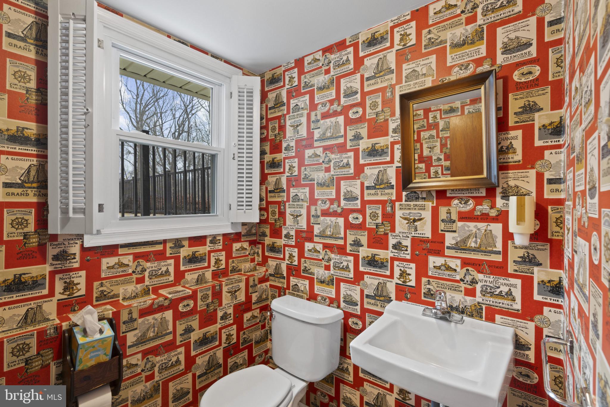 ASHBRIDGE FARMS - Residential