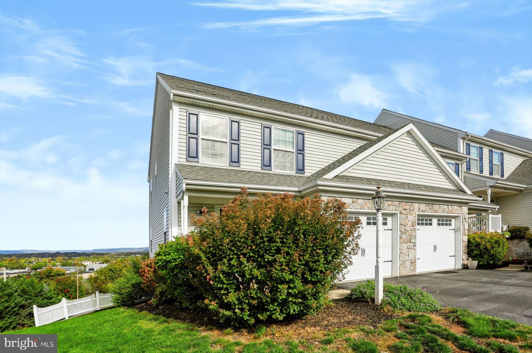 753 WINDING LANE