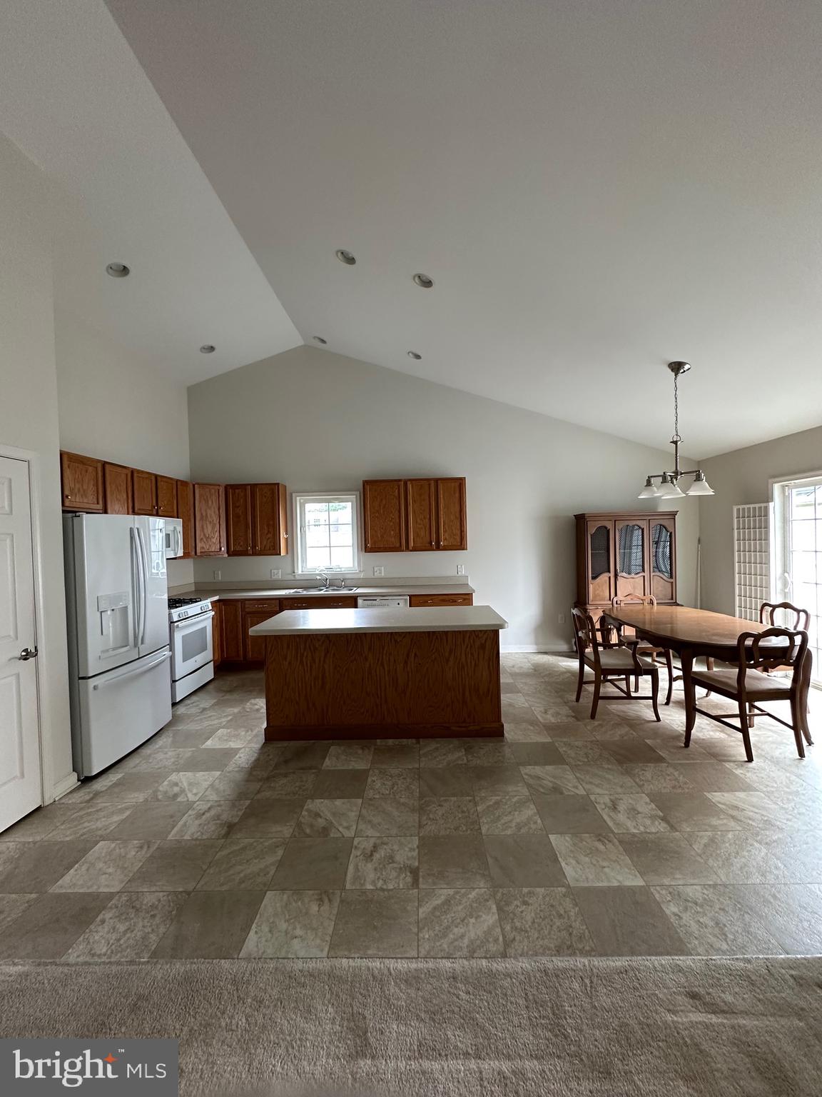 169 WINDING CARRIAGE LANE