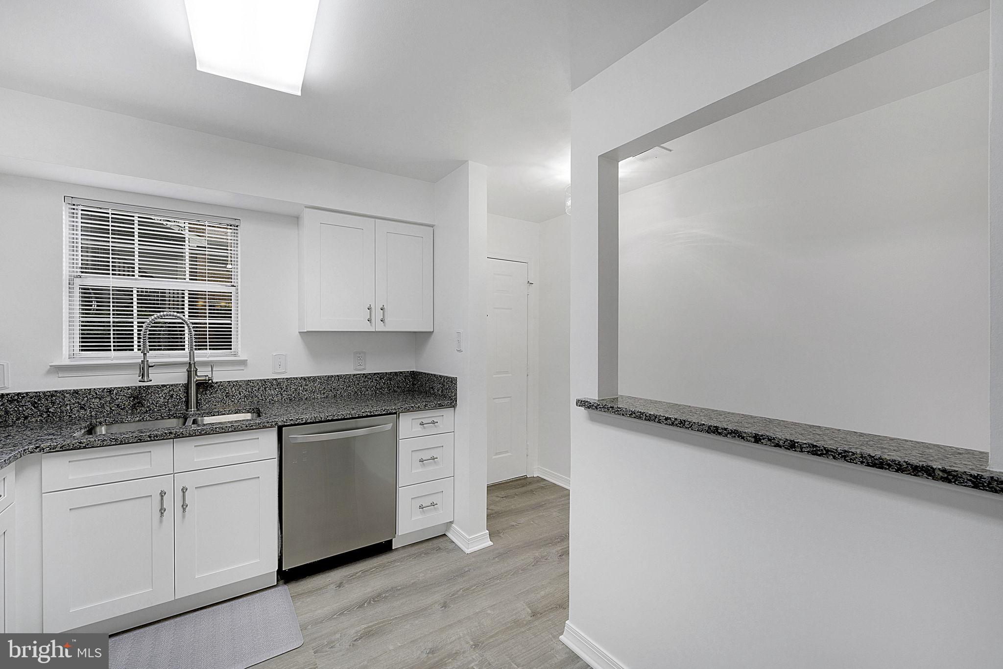 ROLLINGWOOD - Residential