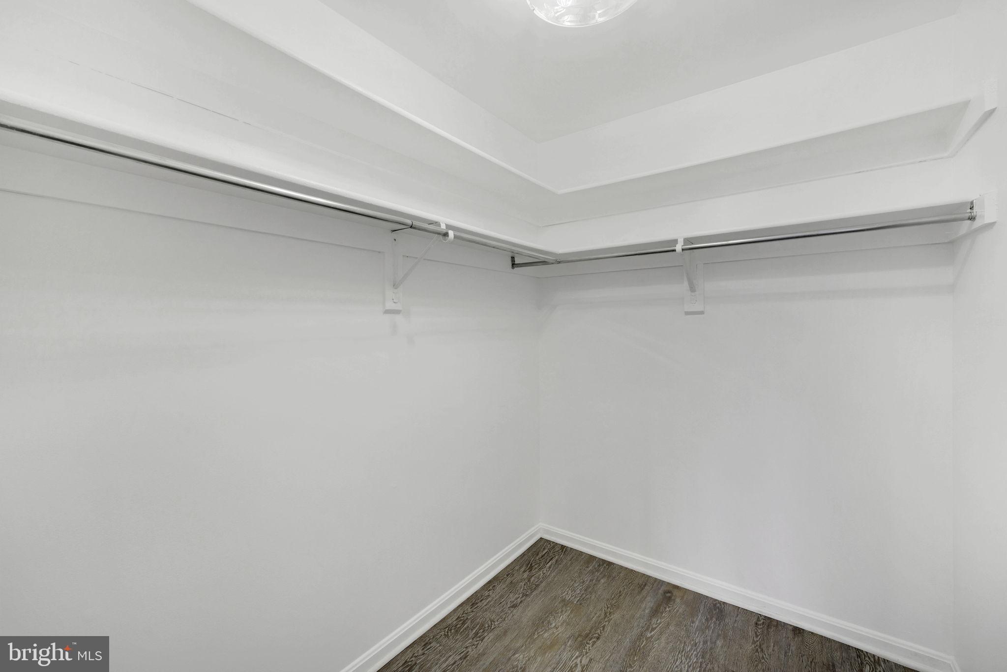 ROLLINGWOOD - Residential