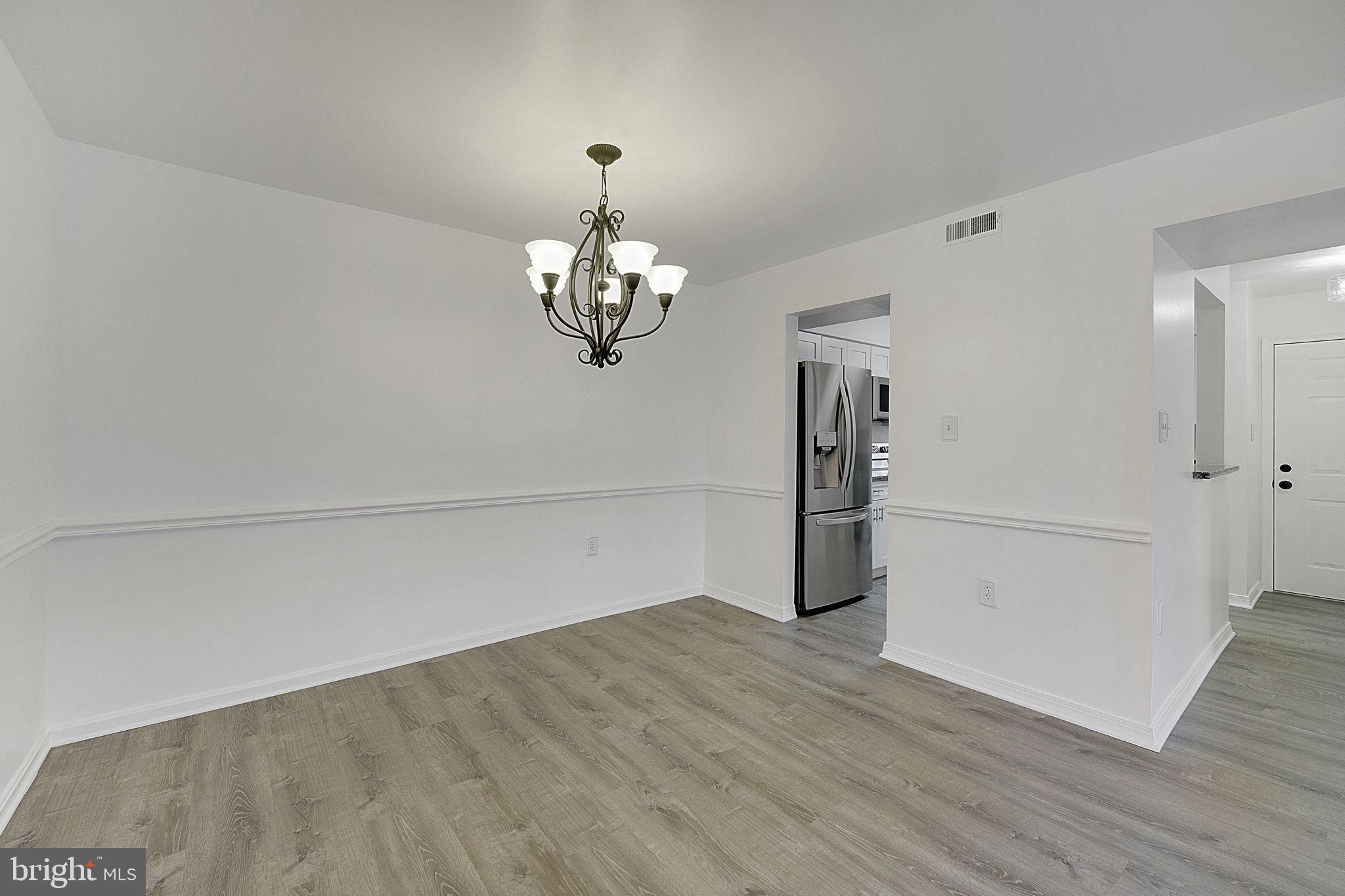 ROLLINGWOOD - Residential