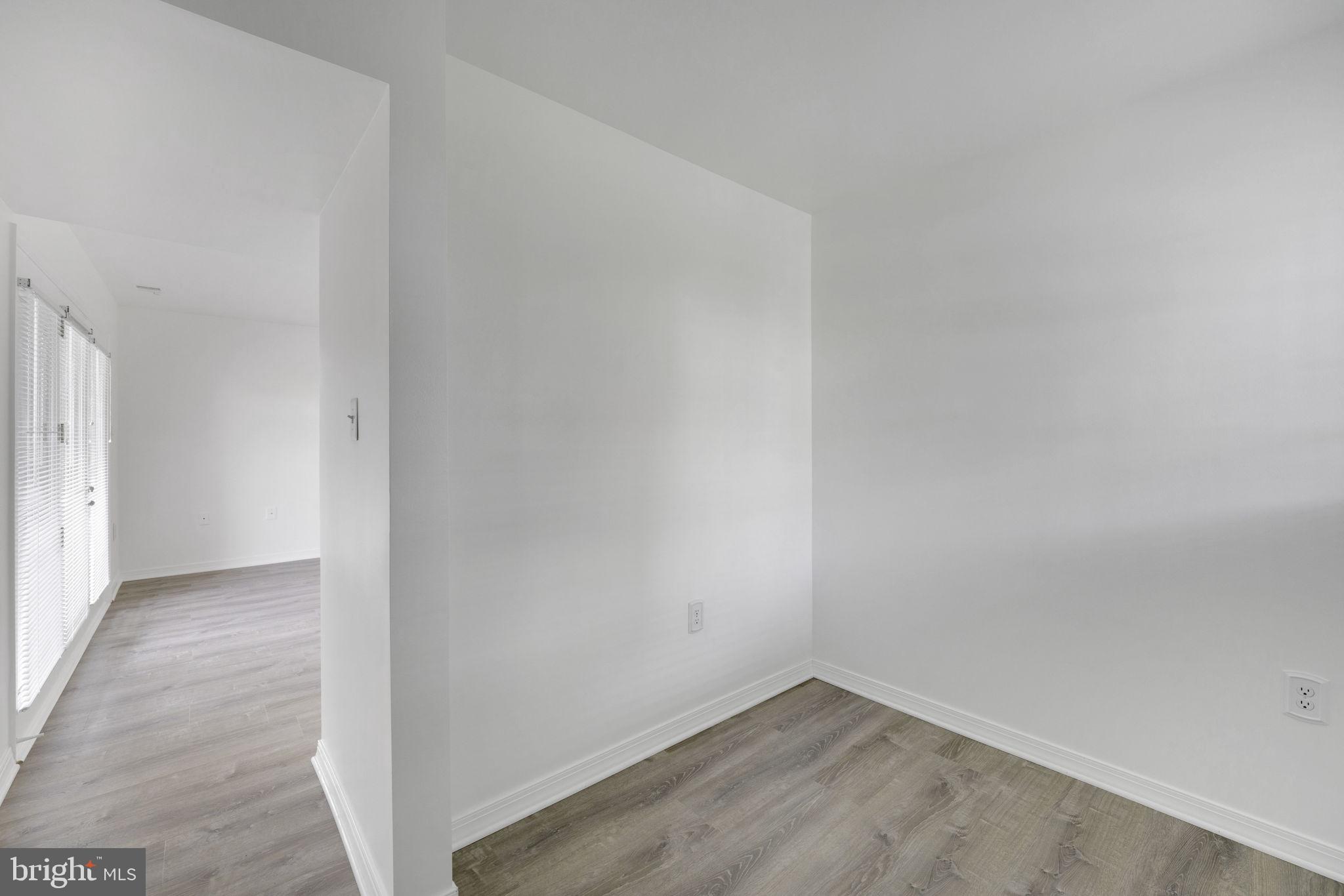 ROLLINGWOOD - Residential