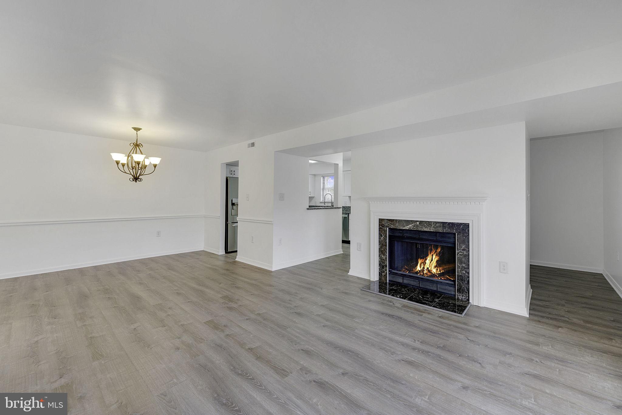 ROLLINGWOOD - Residential