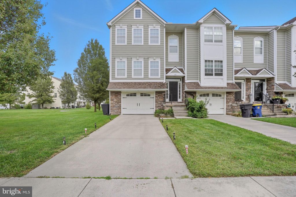 Photo of 175 Lexington Place, DOVER, DE 19901 (MLS # DEKT2041374)
