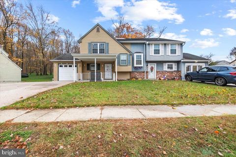 Photo of 56 Greenwich Drive, WESTAMPTON, NJ 08060 (MLS # NJBL2101332)