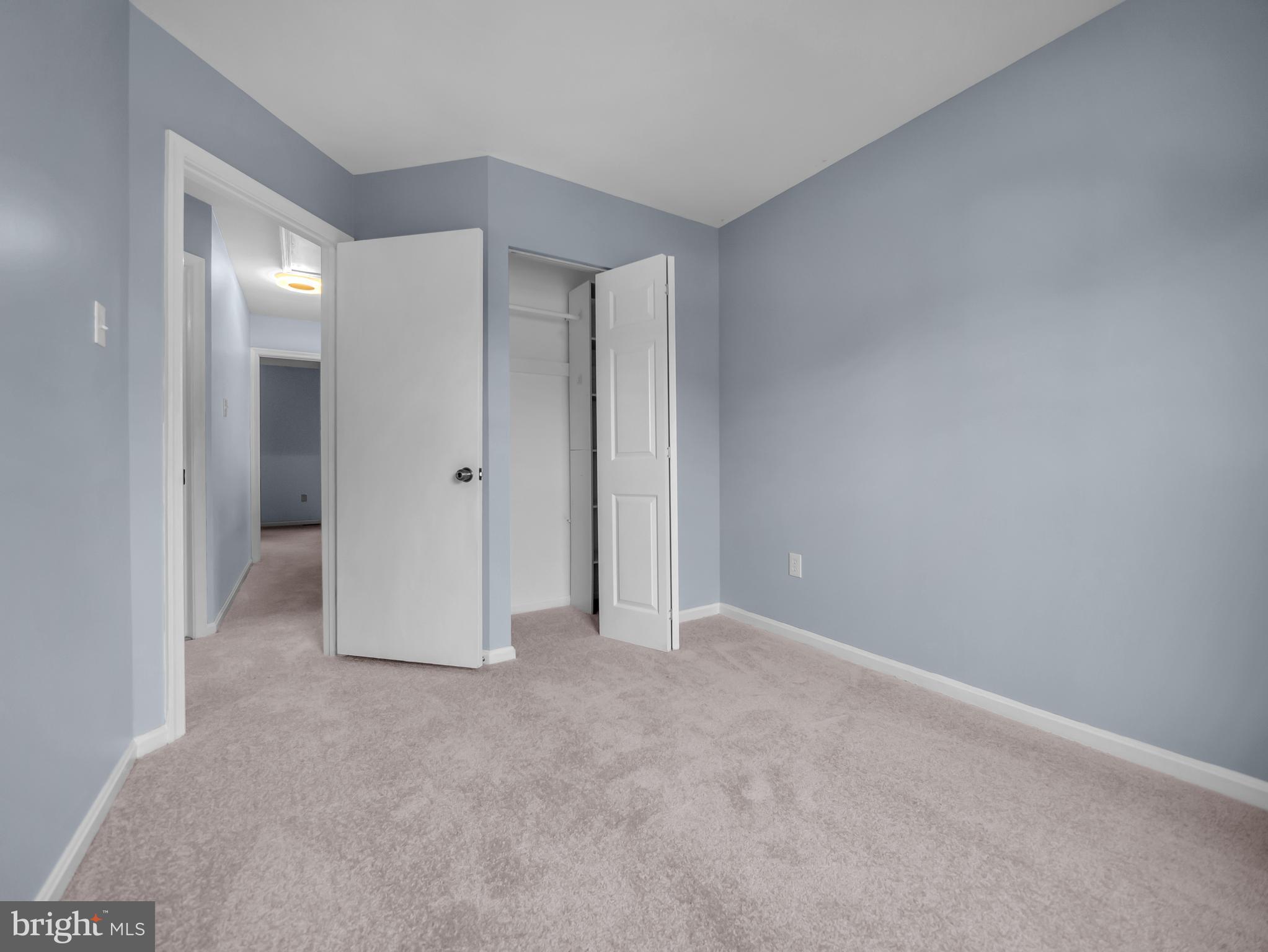 TOLL HOUSE - Residential