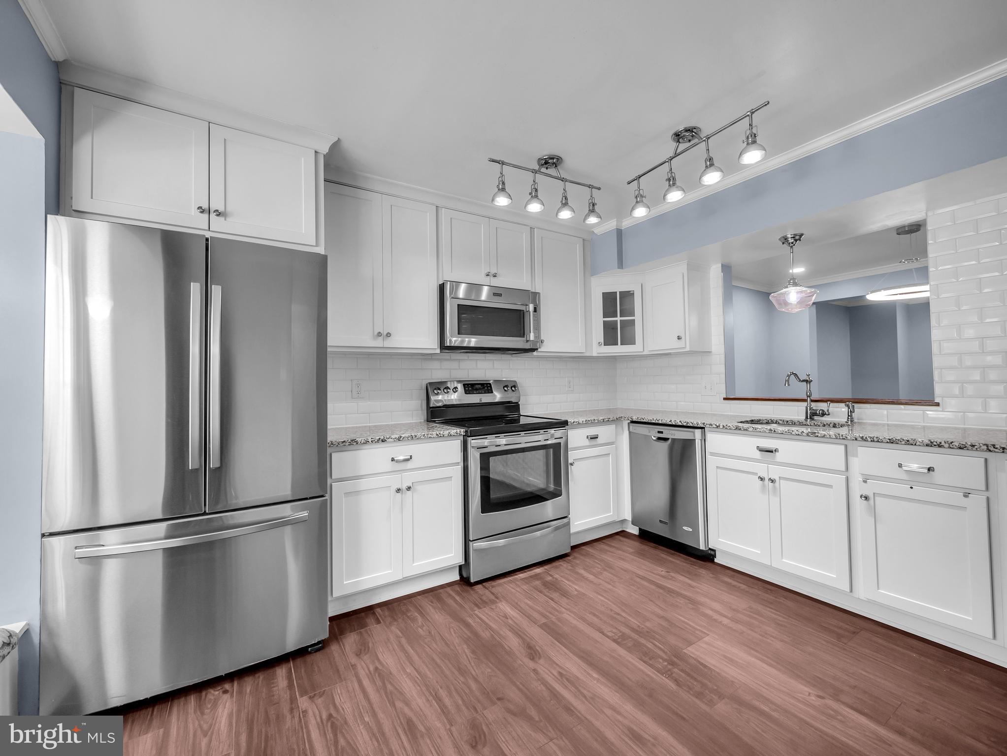 TOLL HOUSE - Residential