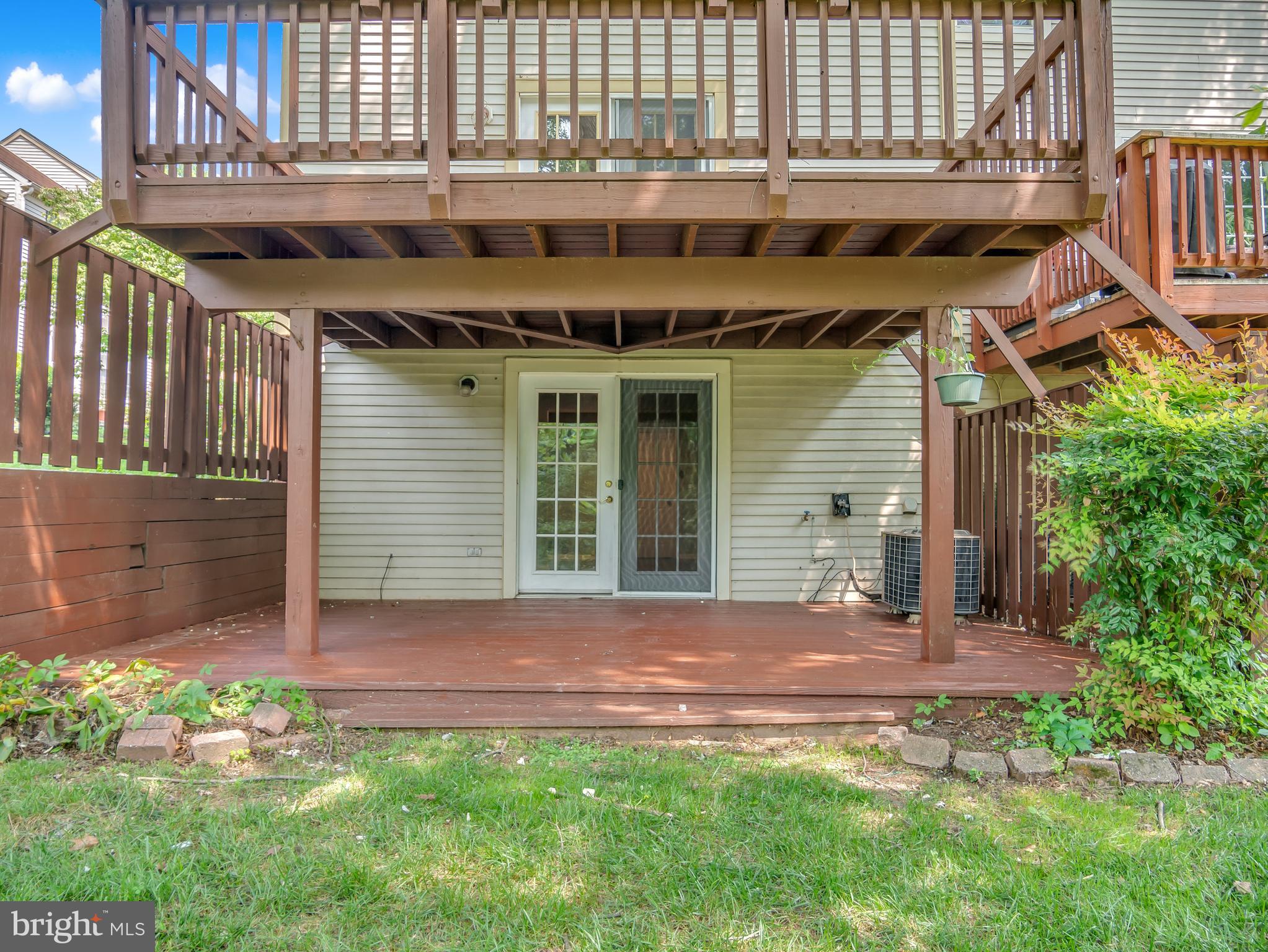 TOLL HOUSE - Residential