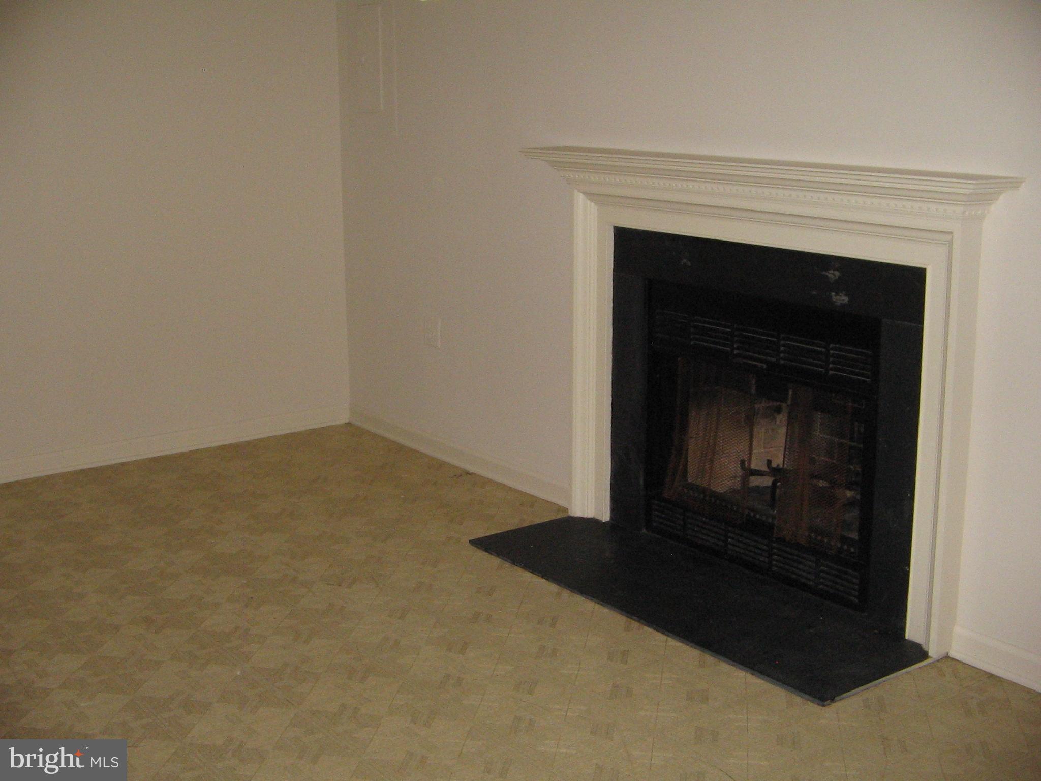 PINECREST - Residential Lease