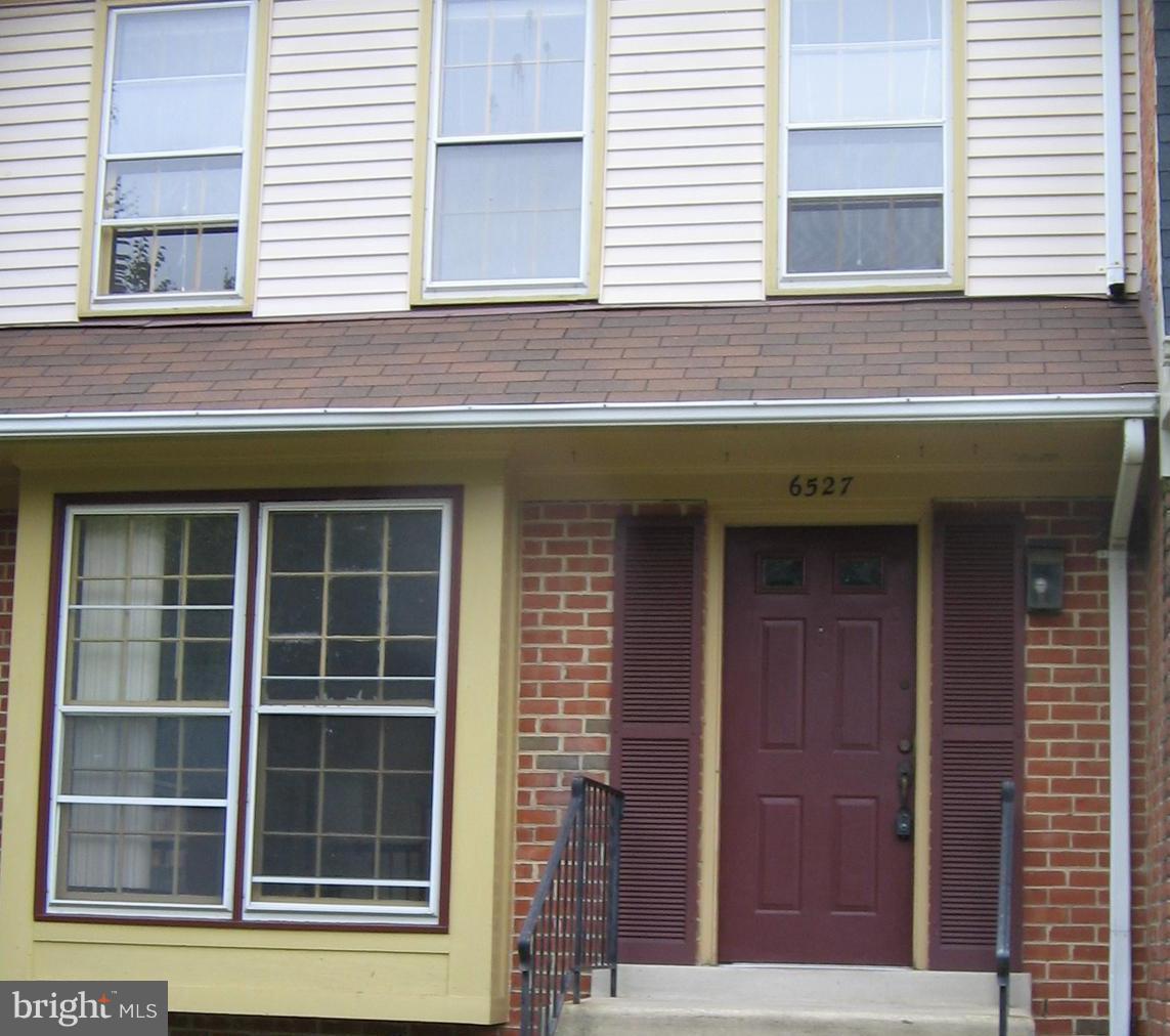 PINECREST - Residential Lease