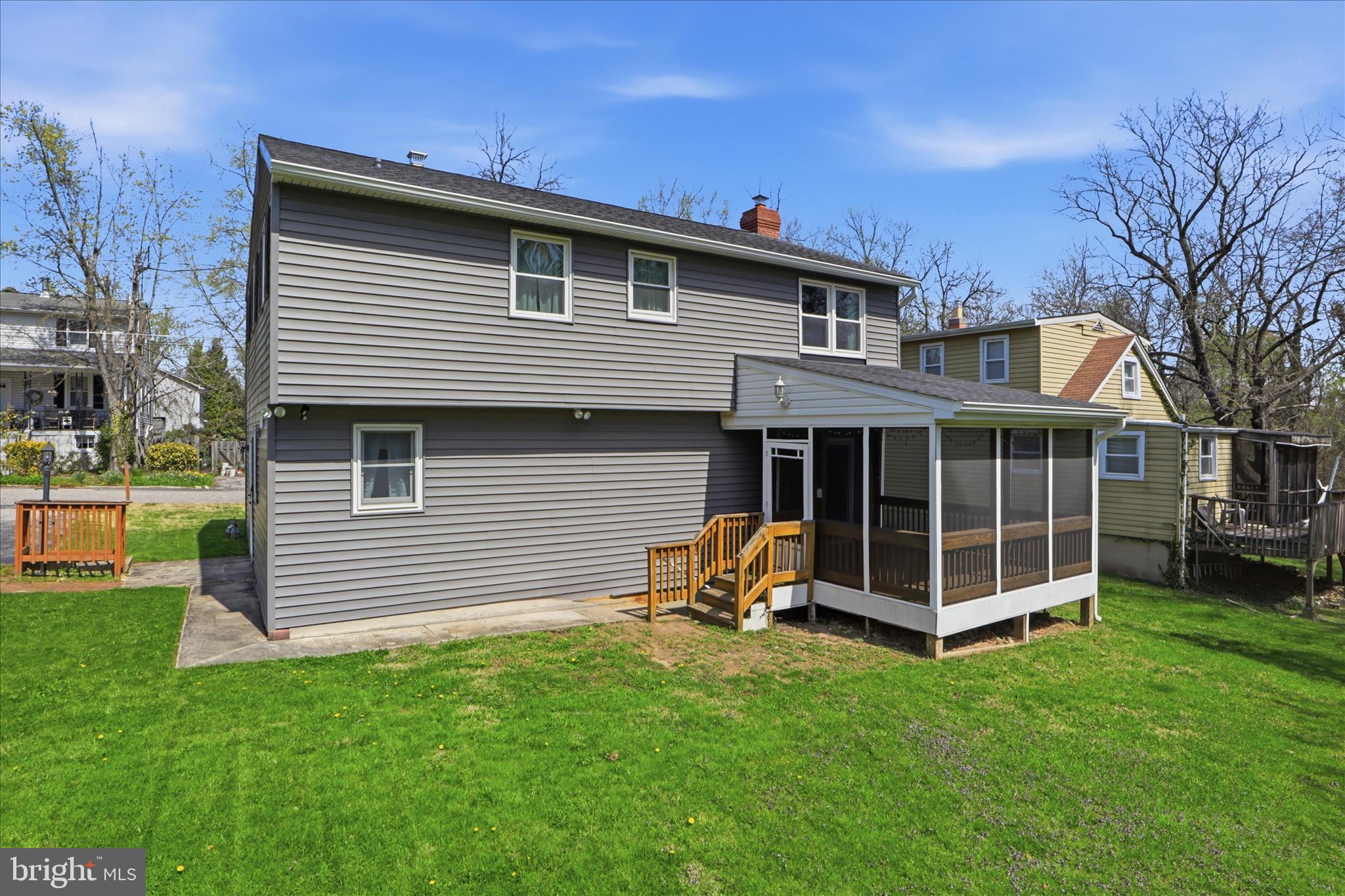 EDWARDS - Residential