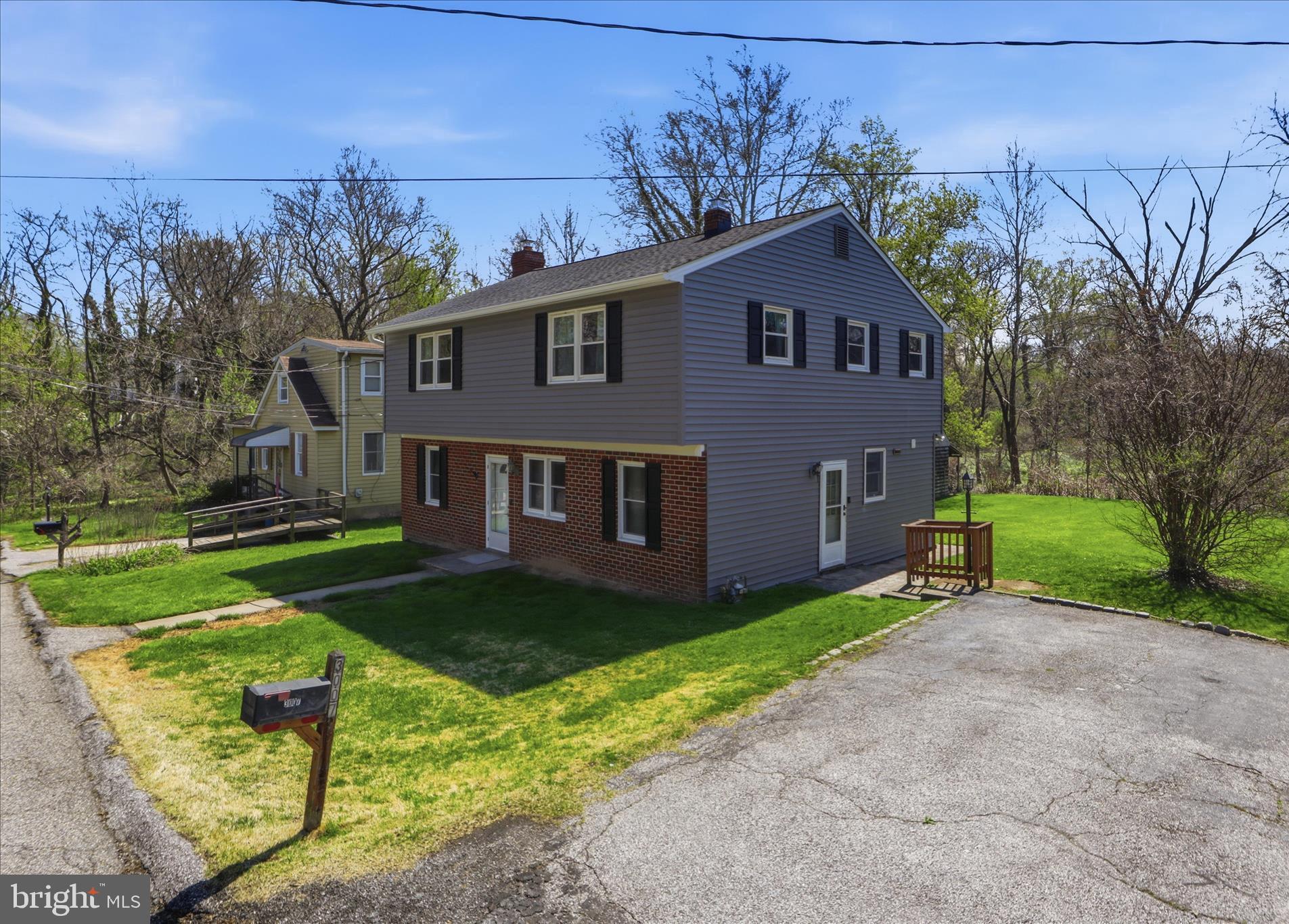 EDWARDS - Residential