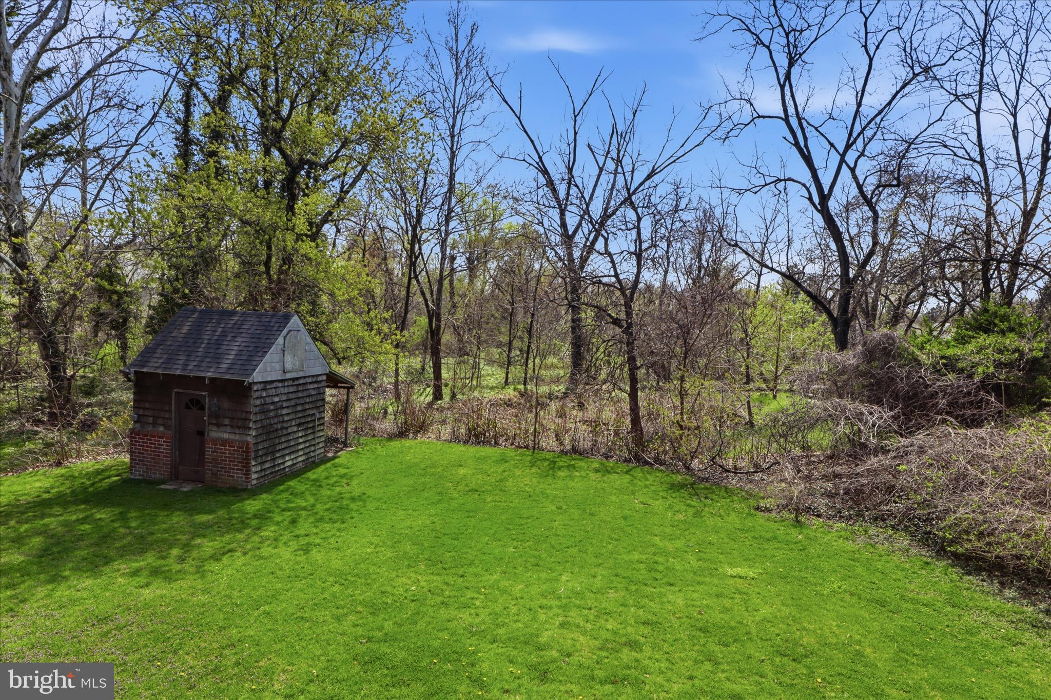 EDWARDS - Residential