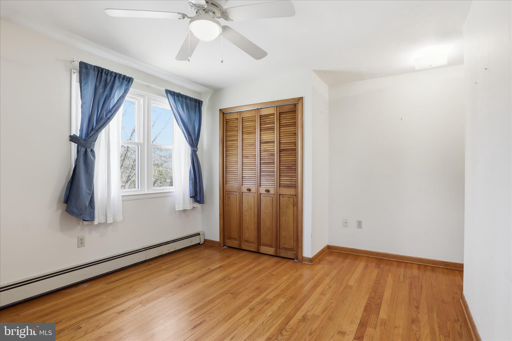 EDWARDS - Residential