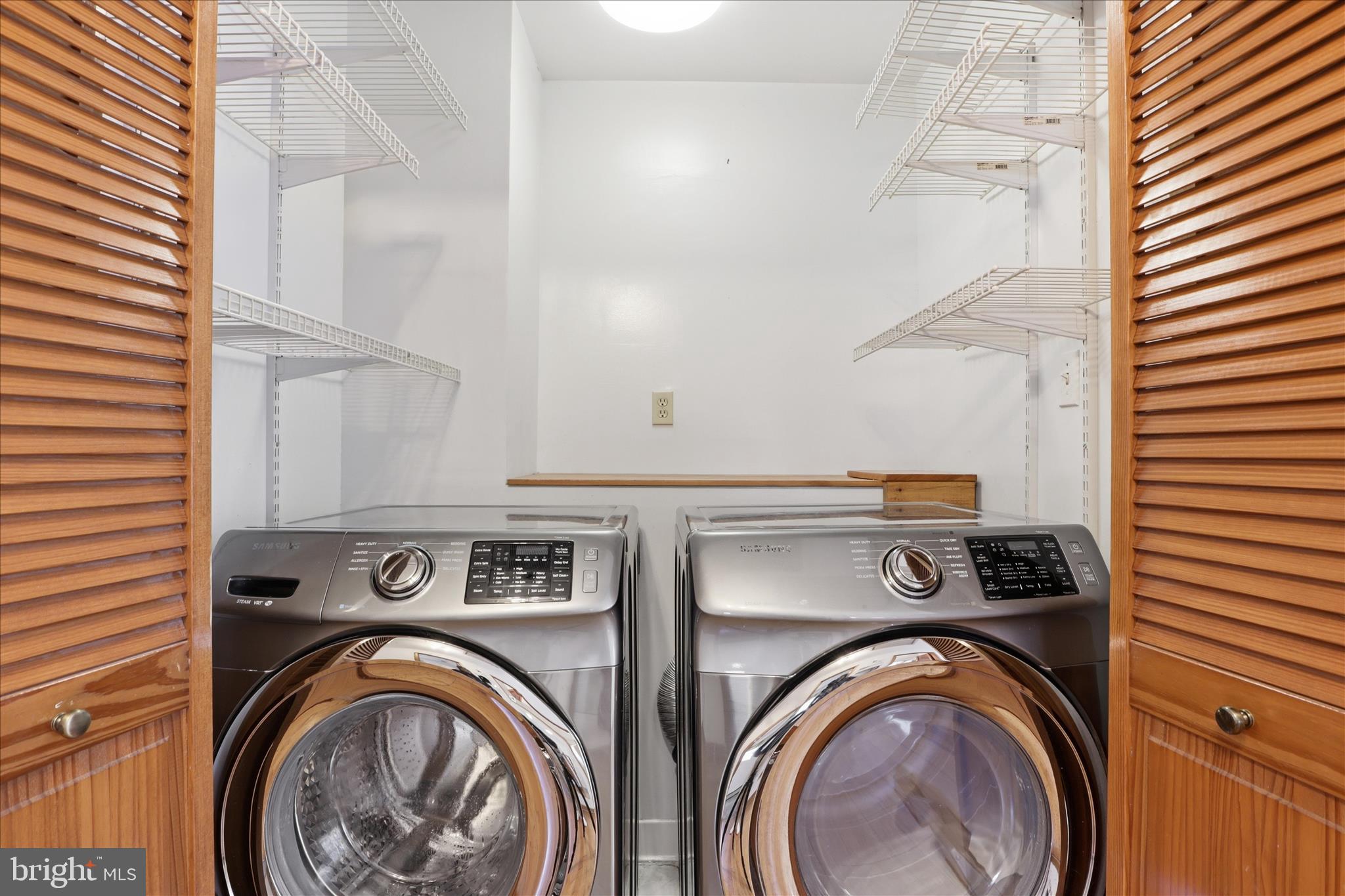 EDWARDS - Residential