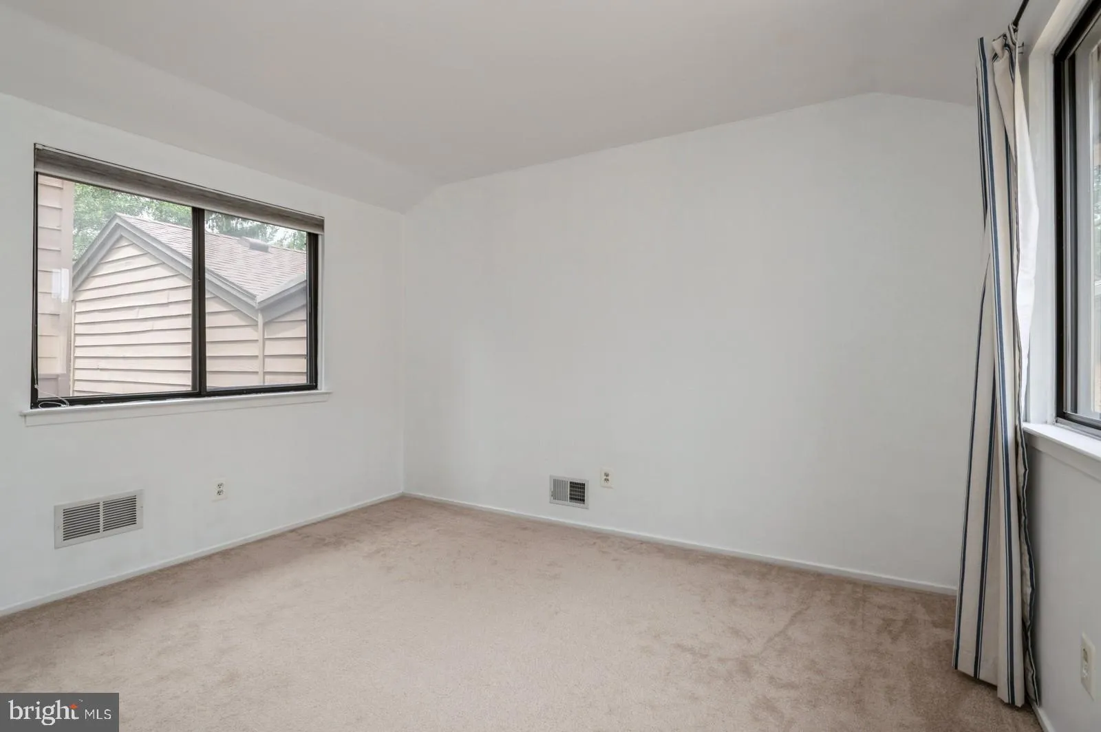 Princeton, New Jersey 08540, United States, 3 Bedrooms Bedrooms, ,3 BathroomsBathrooms,Residential,Active,131366