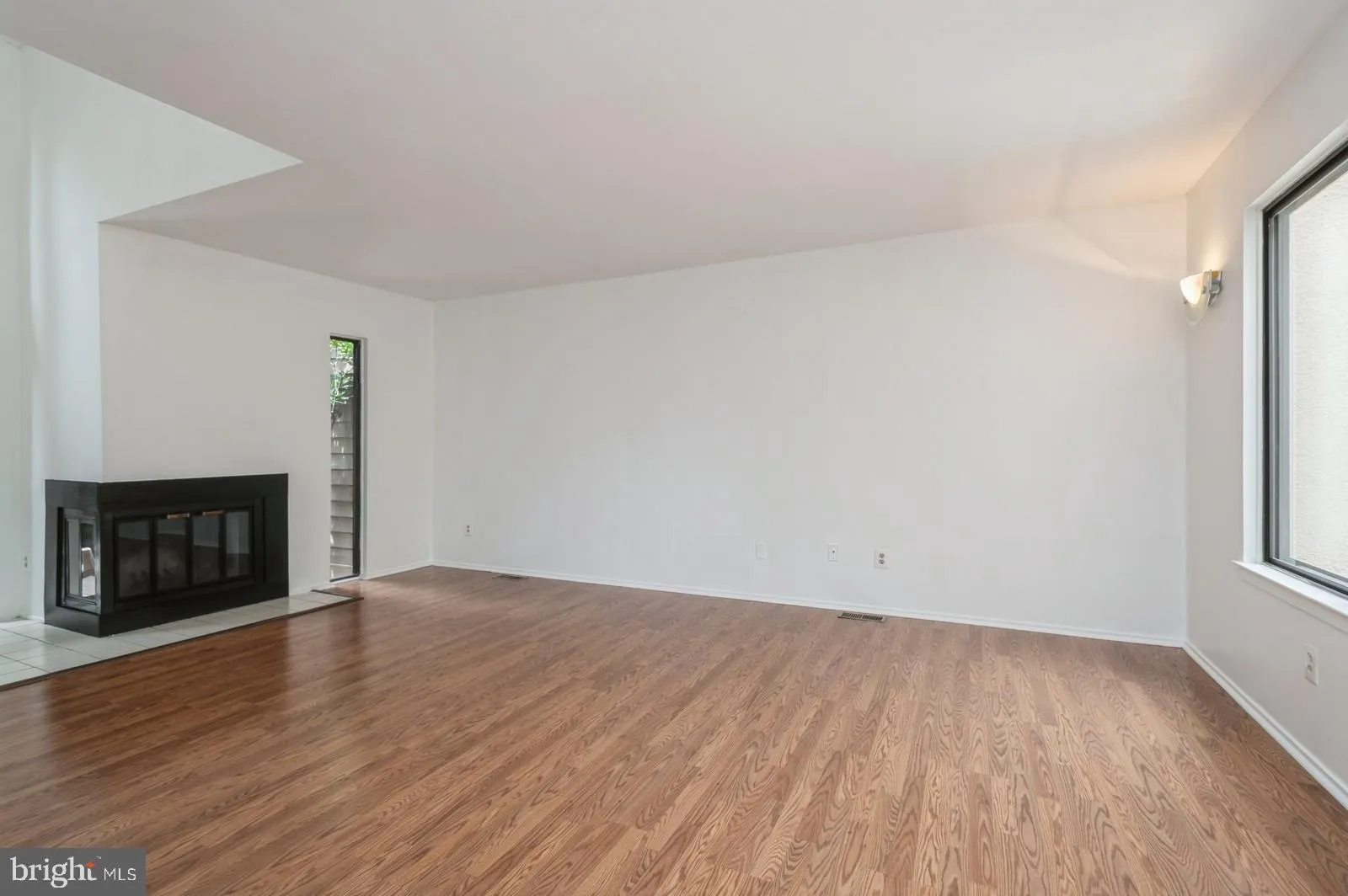 Princeton, New Jersey 08540, United States, 3 Bedrooms Bedrooms, ,3 BathroomsBathrooms,Residential,Active,131366