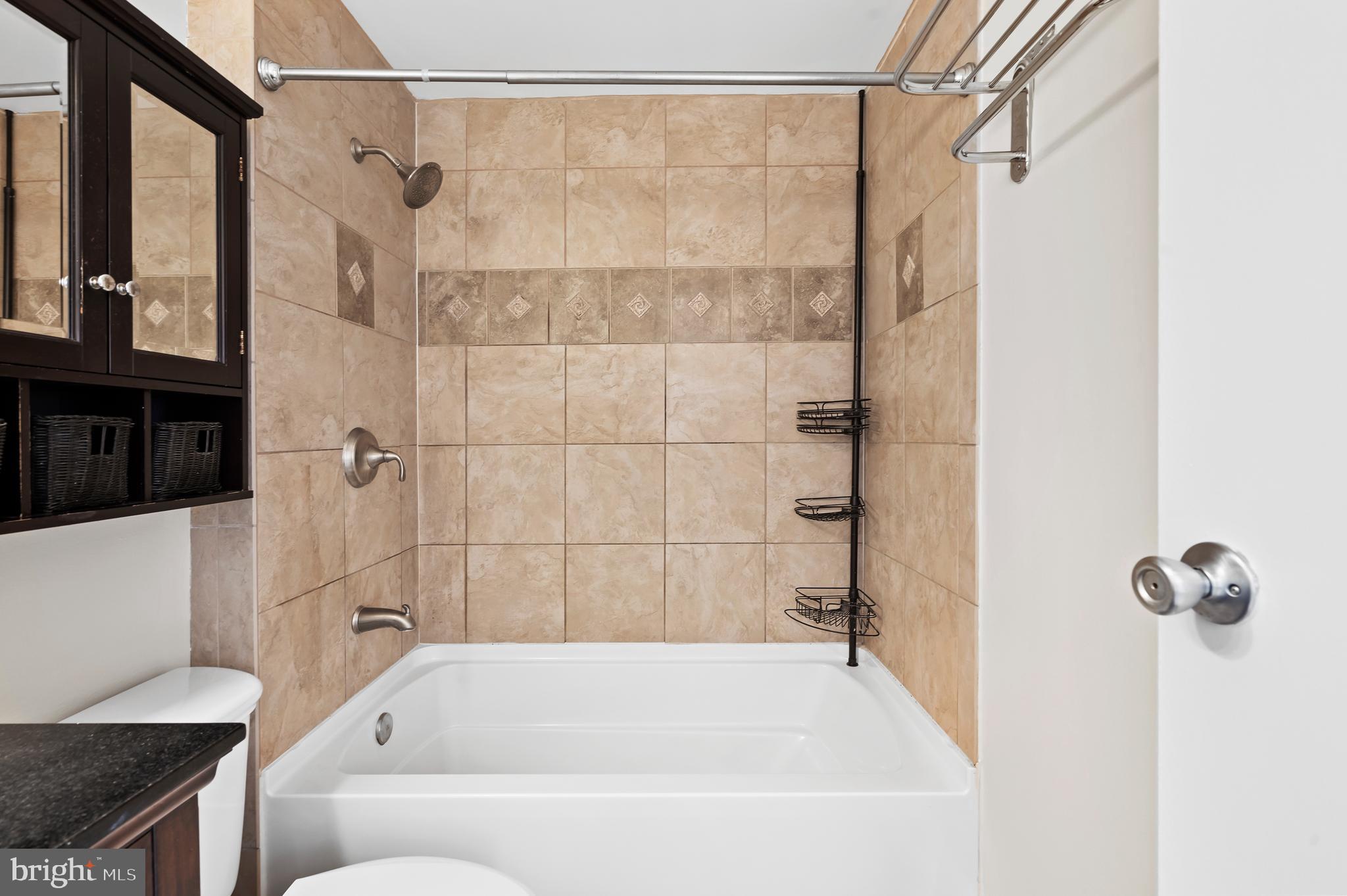 PHILADELPHIA - Residential Lease