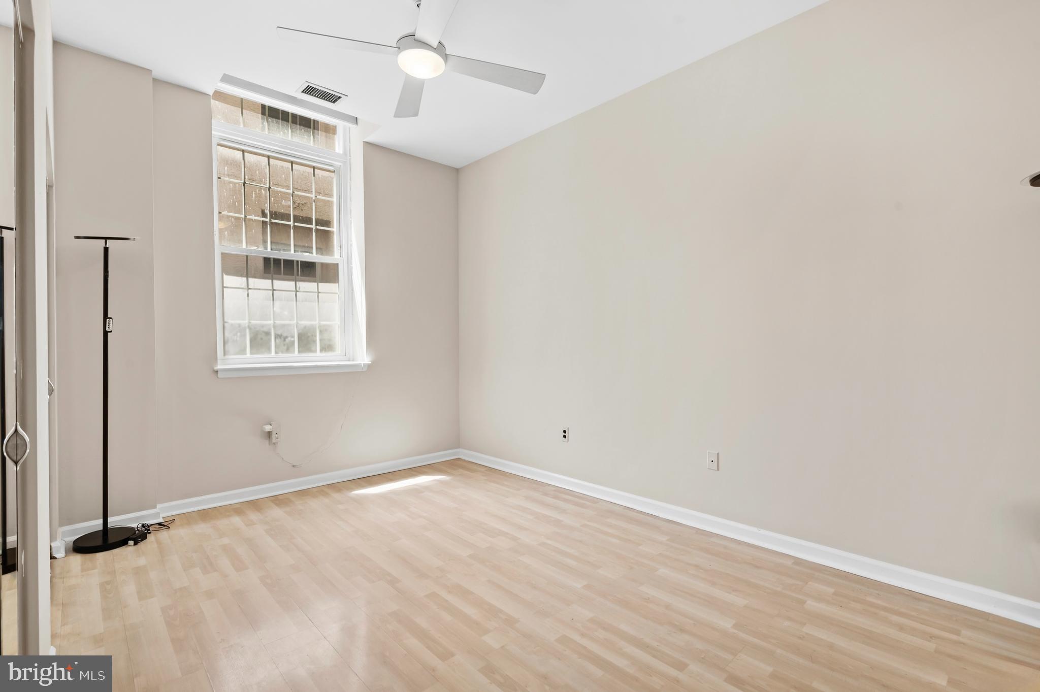 PHILADELPHIA - Residential Lease