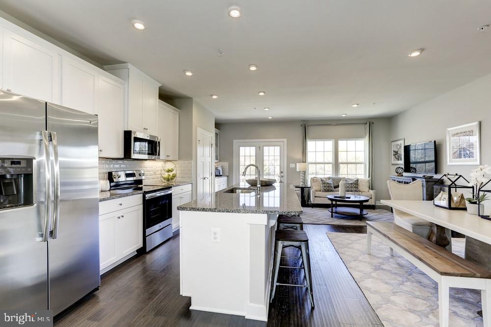 MAPLEVIEW - Residential