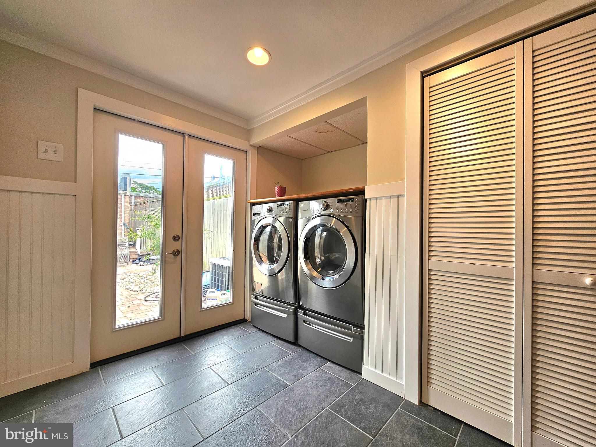 OLD TOWN ALEXANDRIA - Residential Lease