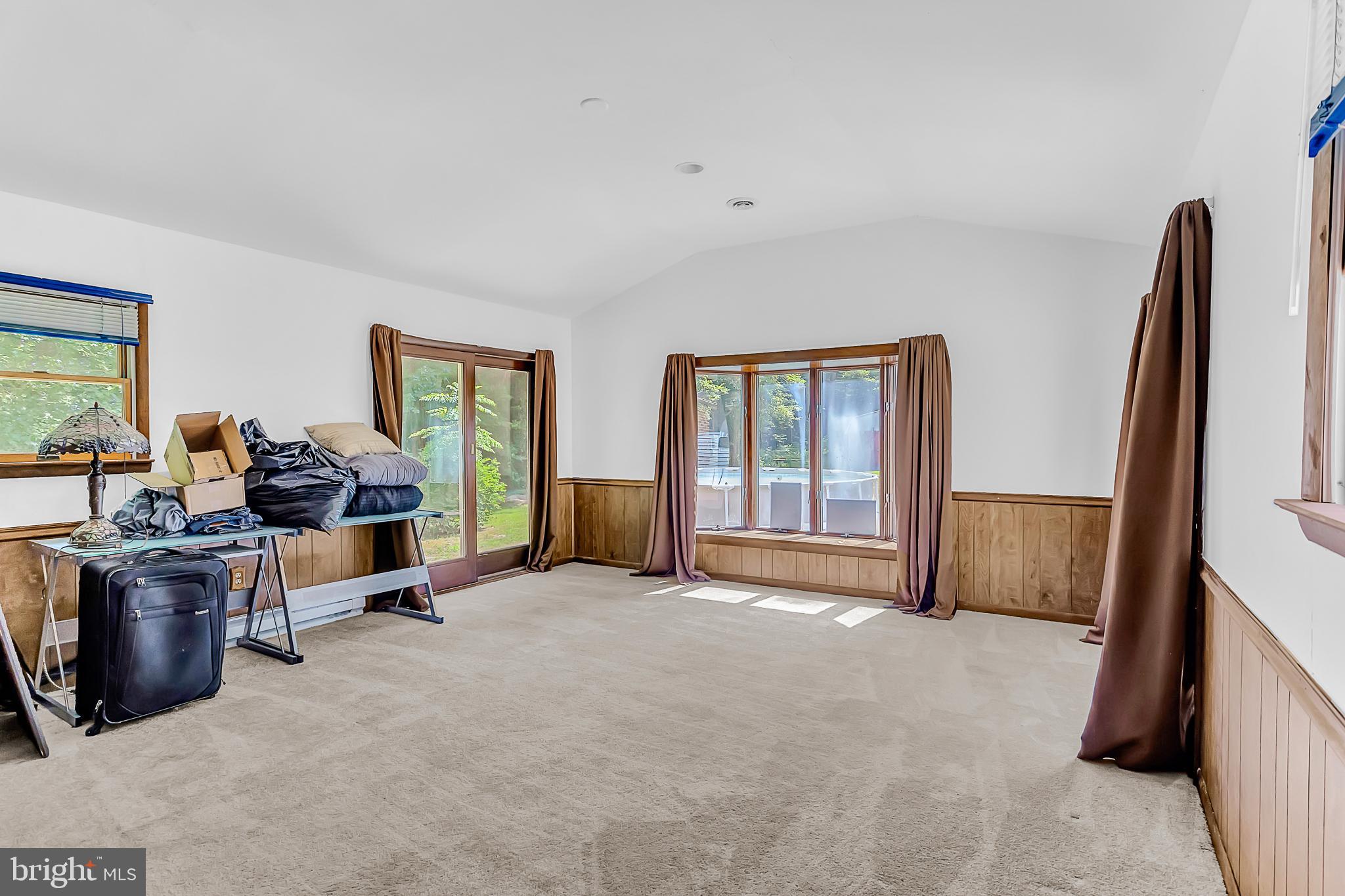 EASTWINDS - Residential