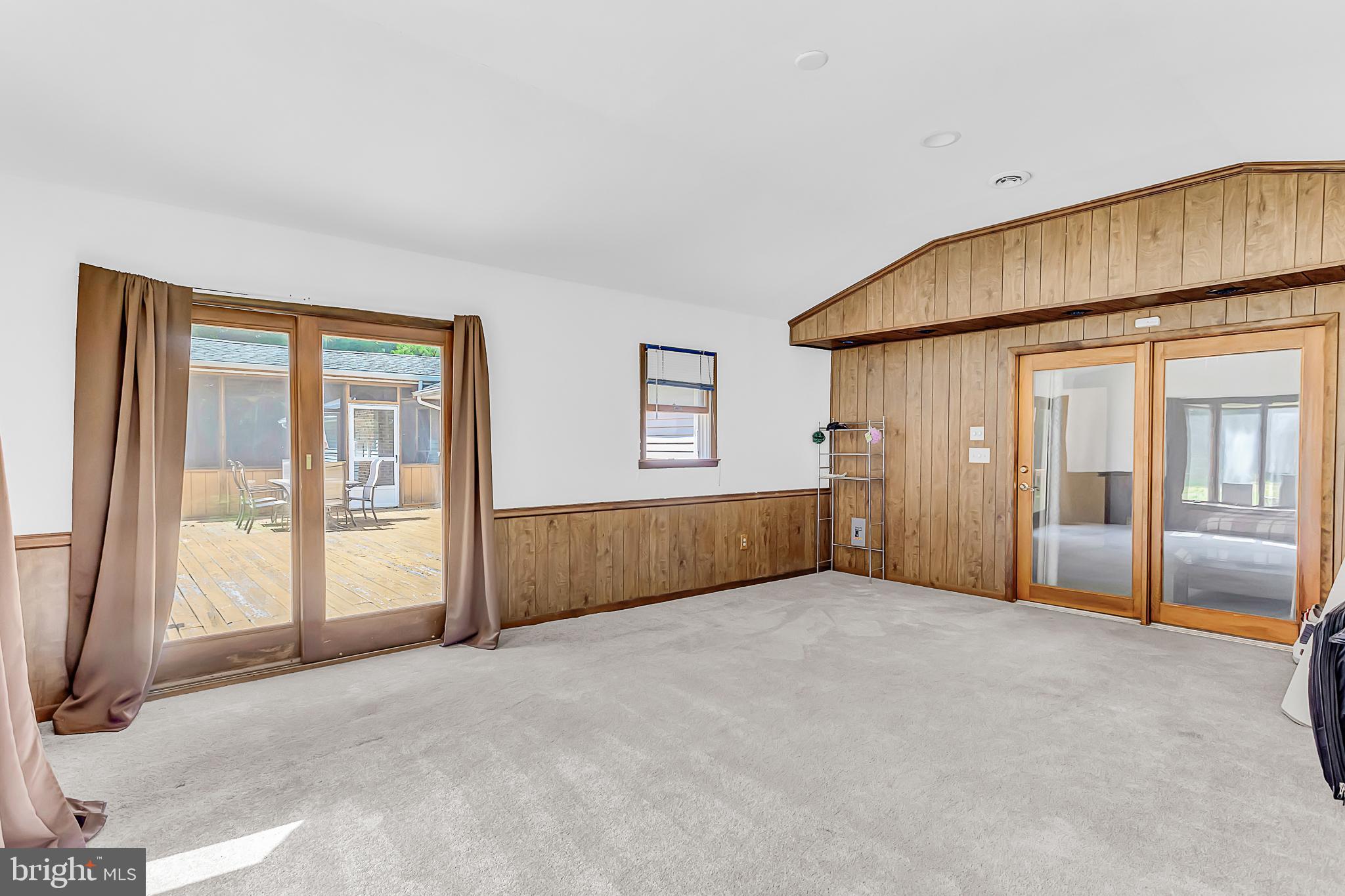 EASTWINDS - Residential